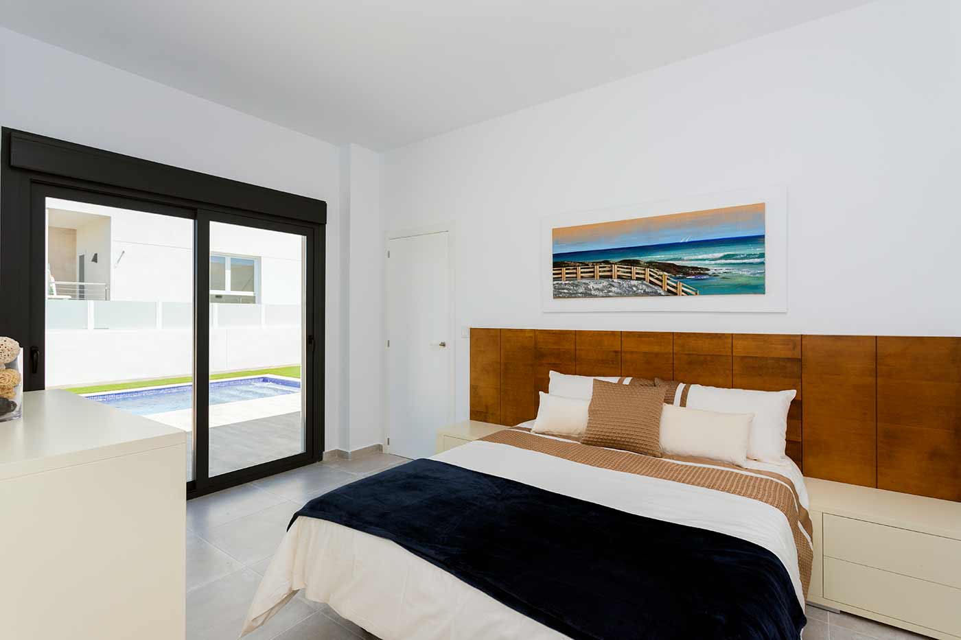 Terrace in villa for sale in Daya Nueva