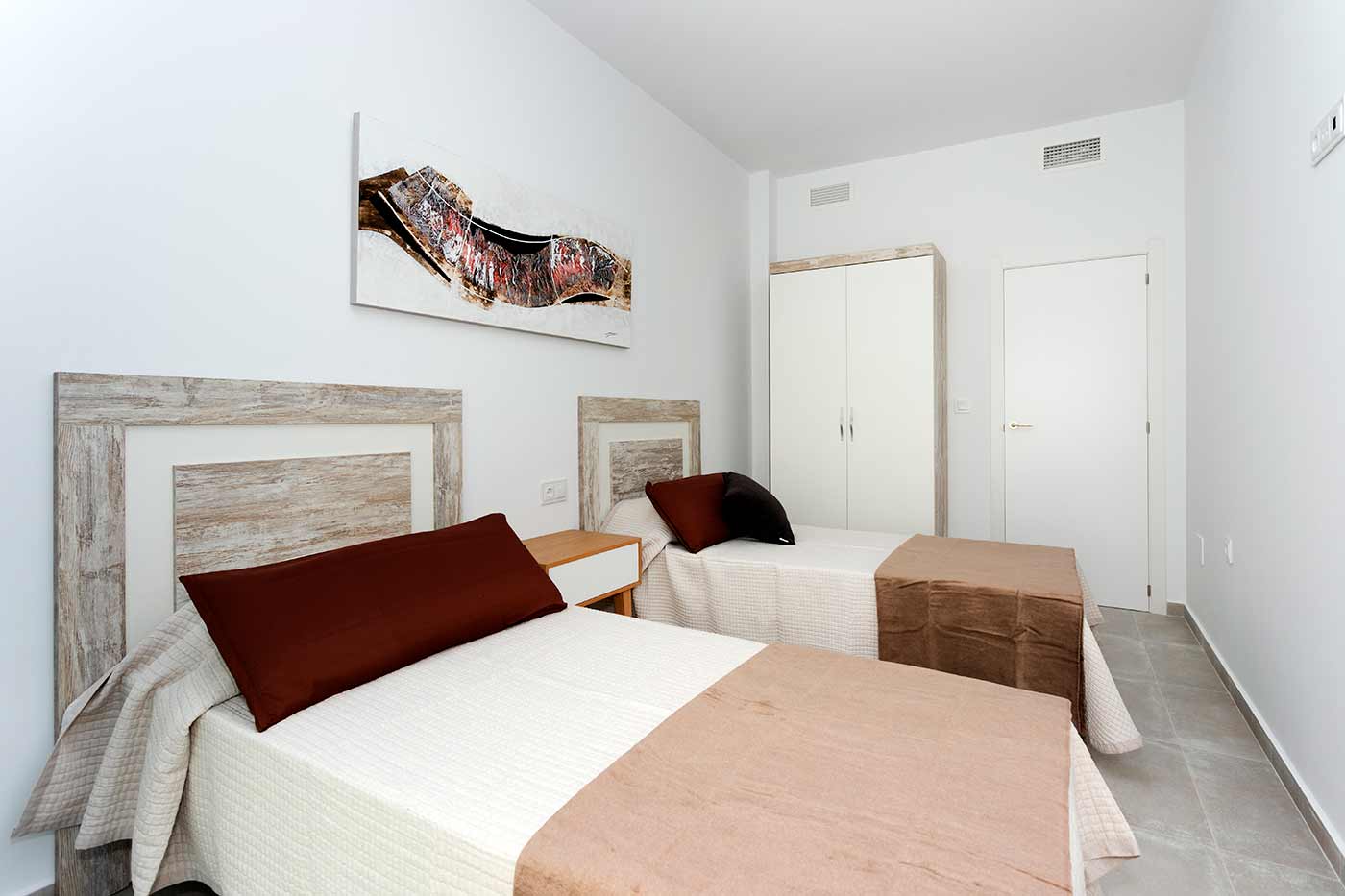 Bathroom in villa for sale in Daya Nueva