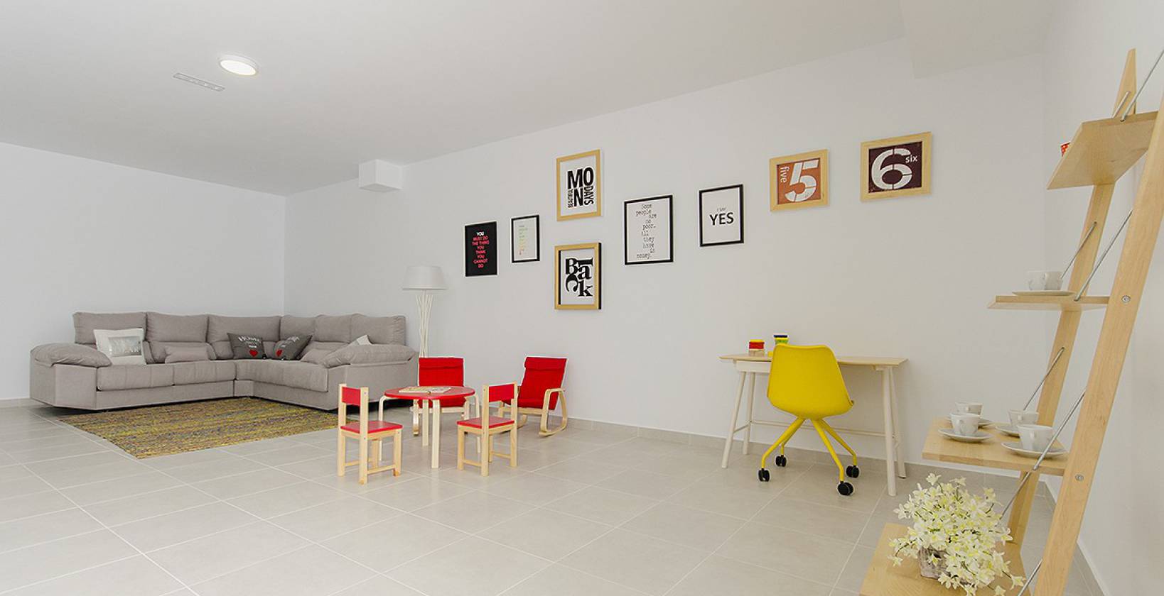 Living room in villa for sale in Dehesa de Campoamor