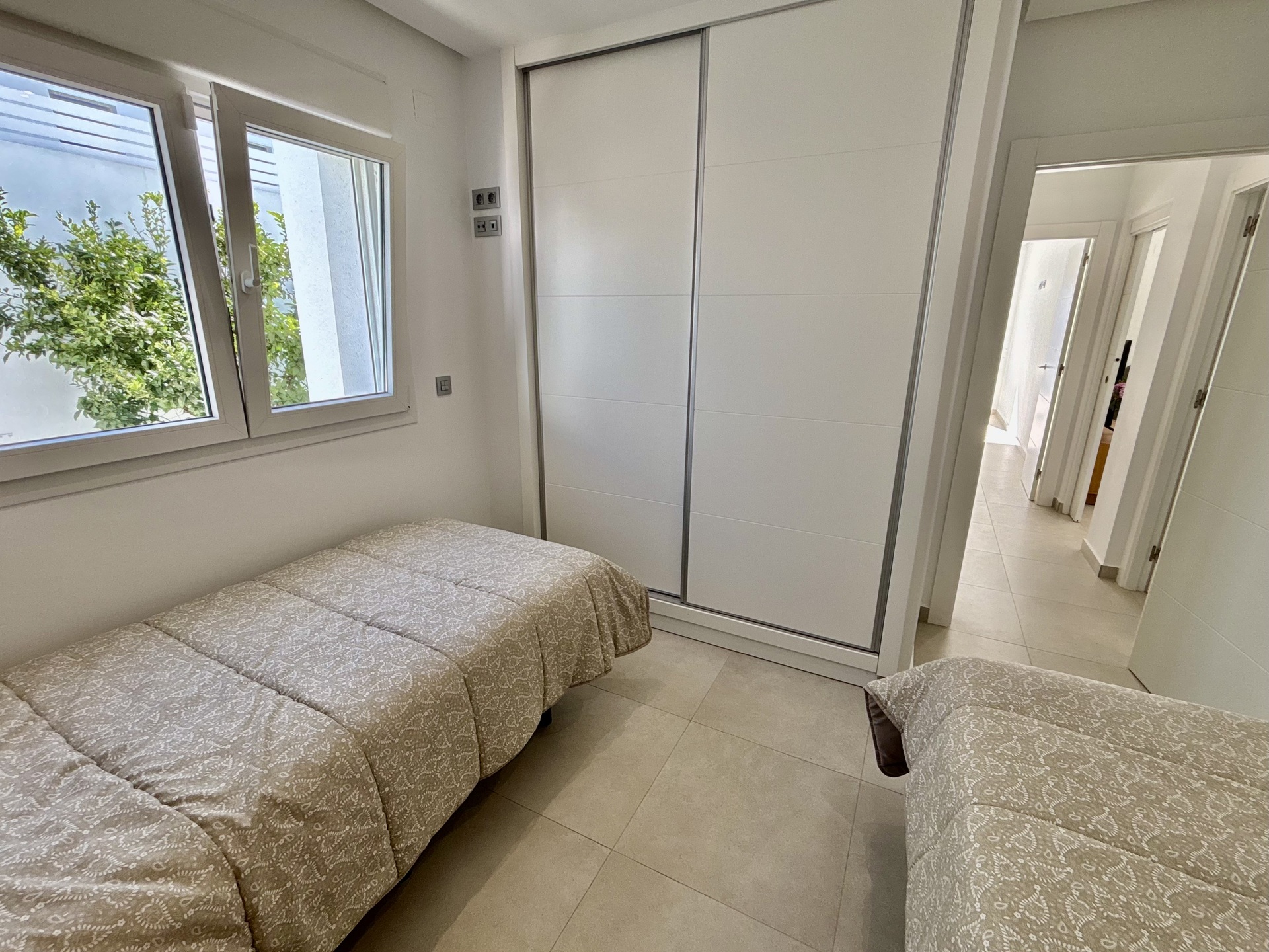 Terrace in villa for sale in Benijófar