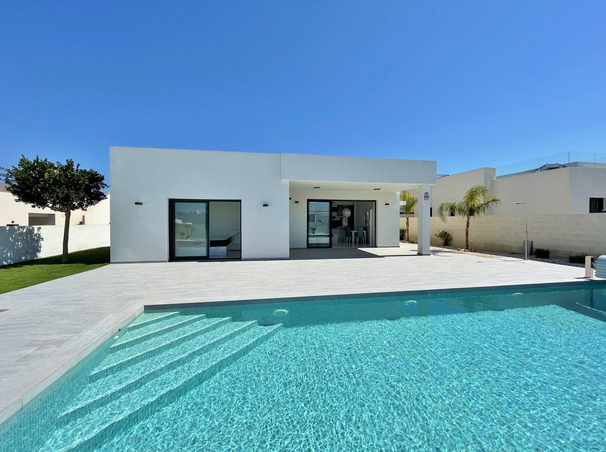 Bathroom in villa for sale in Rafal