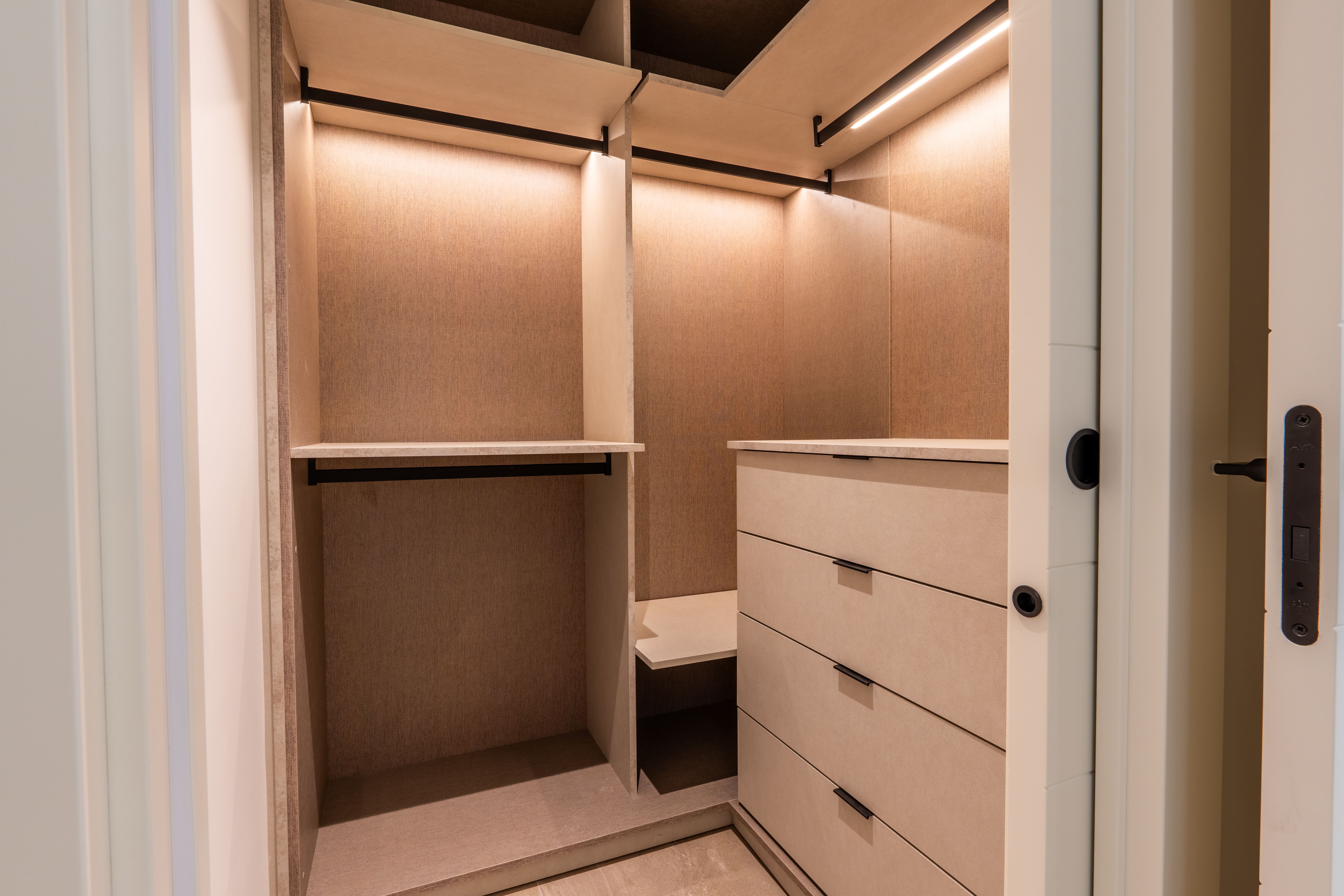 Bathroom in apartment for sale in Guardamar del Segura