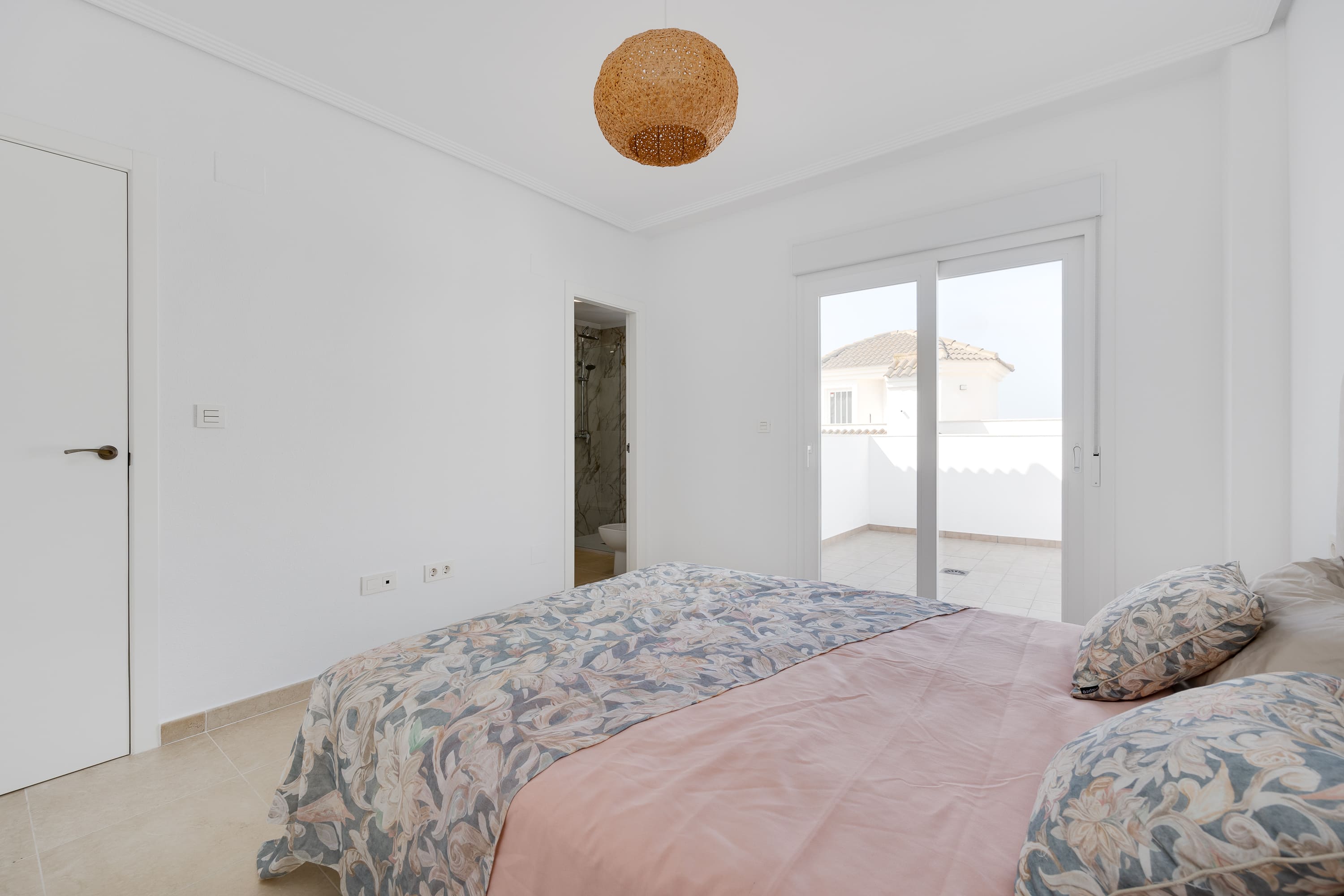 Dining area in villa for sale in San Fulgencio