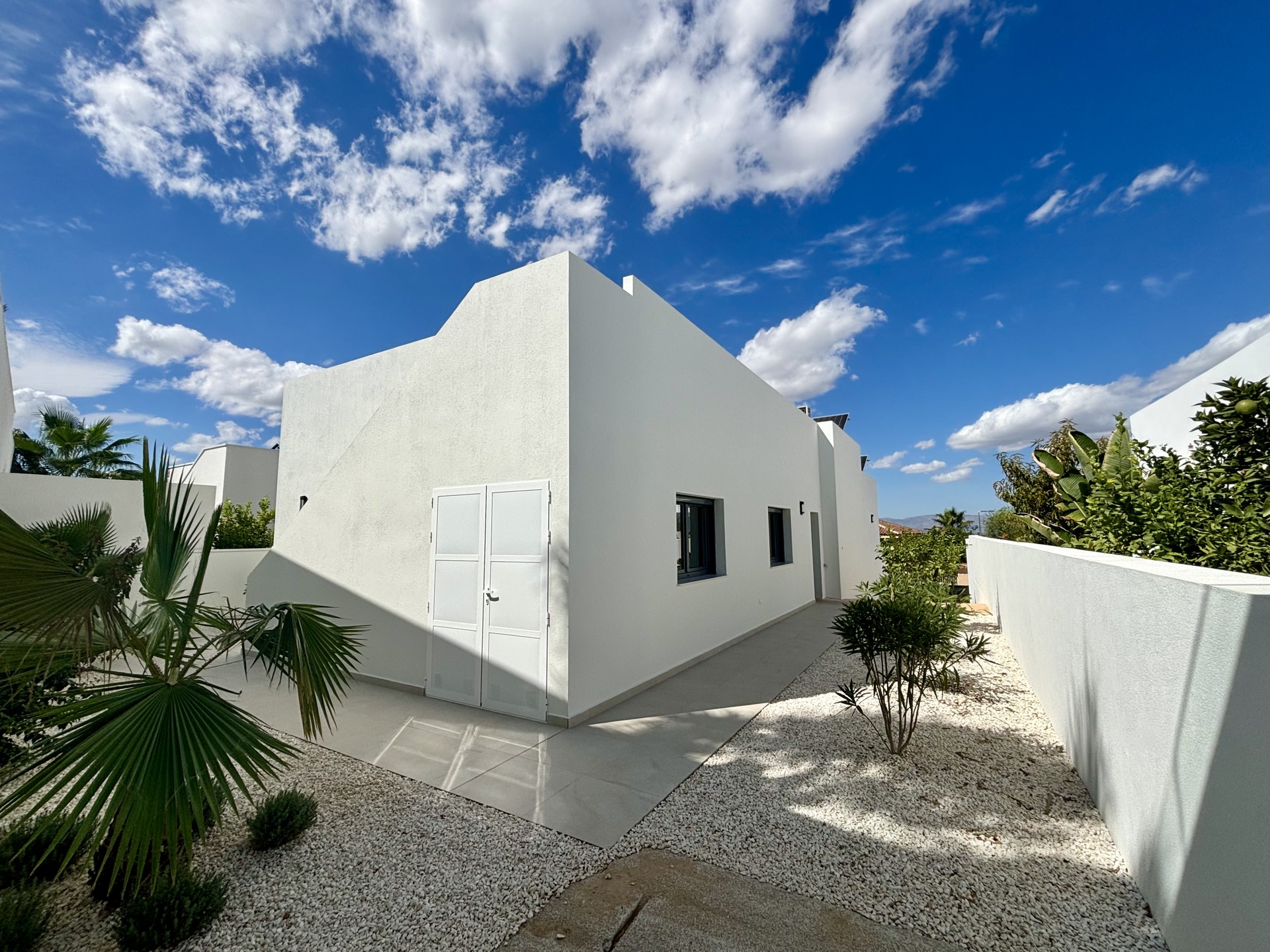 Pool area in villa for sale in Benijófar