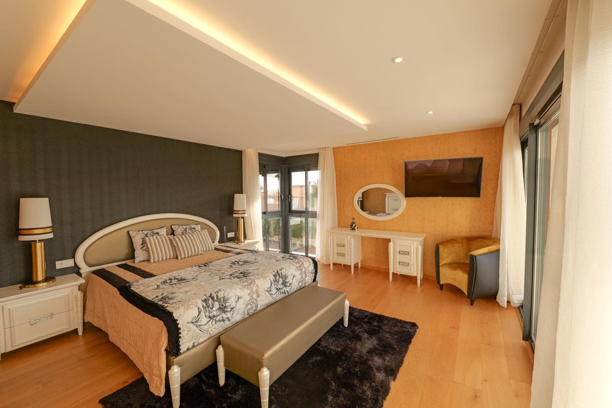 Exterior view in villa for sale in Torrevieja