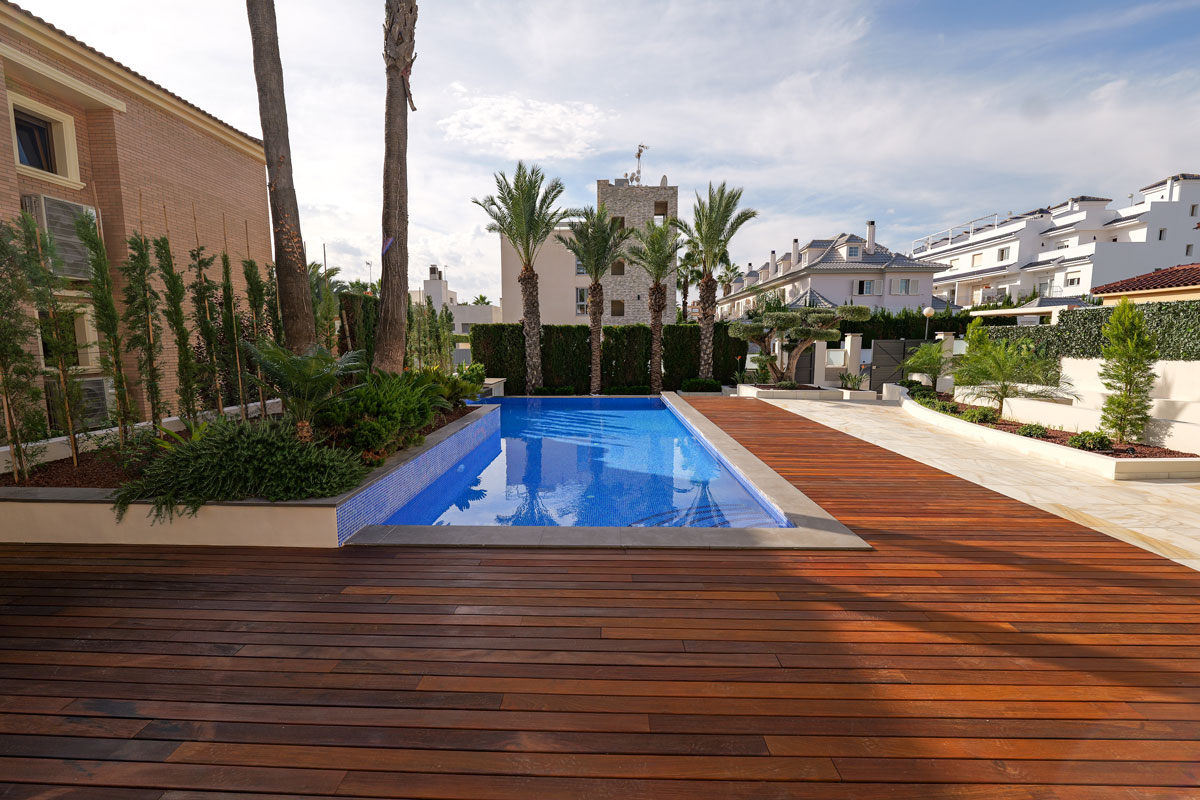 Bedroom in villa for sale in Torrevieja