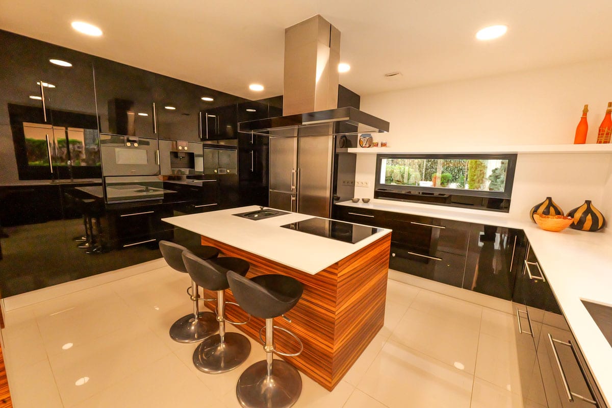 Terrace in villa for sale in Torrevieja