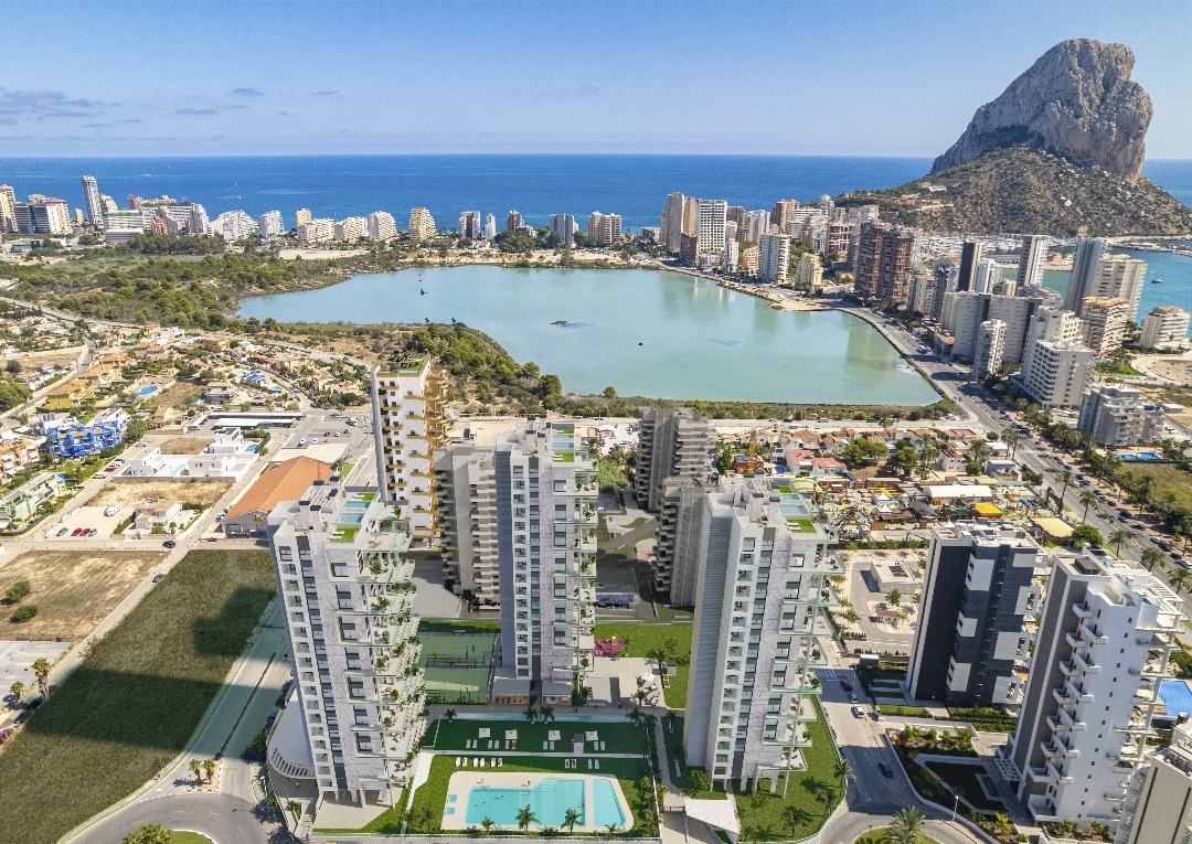 Pool area in penthouse for sale in Calpe