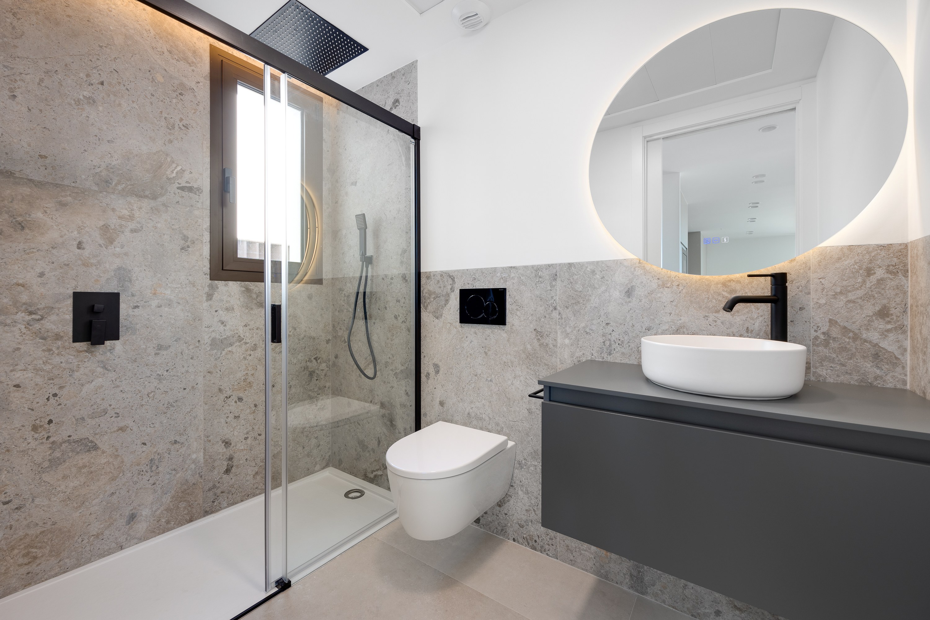 Master bedroom in terraced for sale in Mutxamel