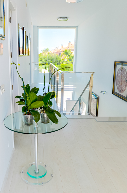 Pool area in villa for sale in Gran Alacant