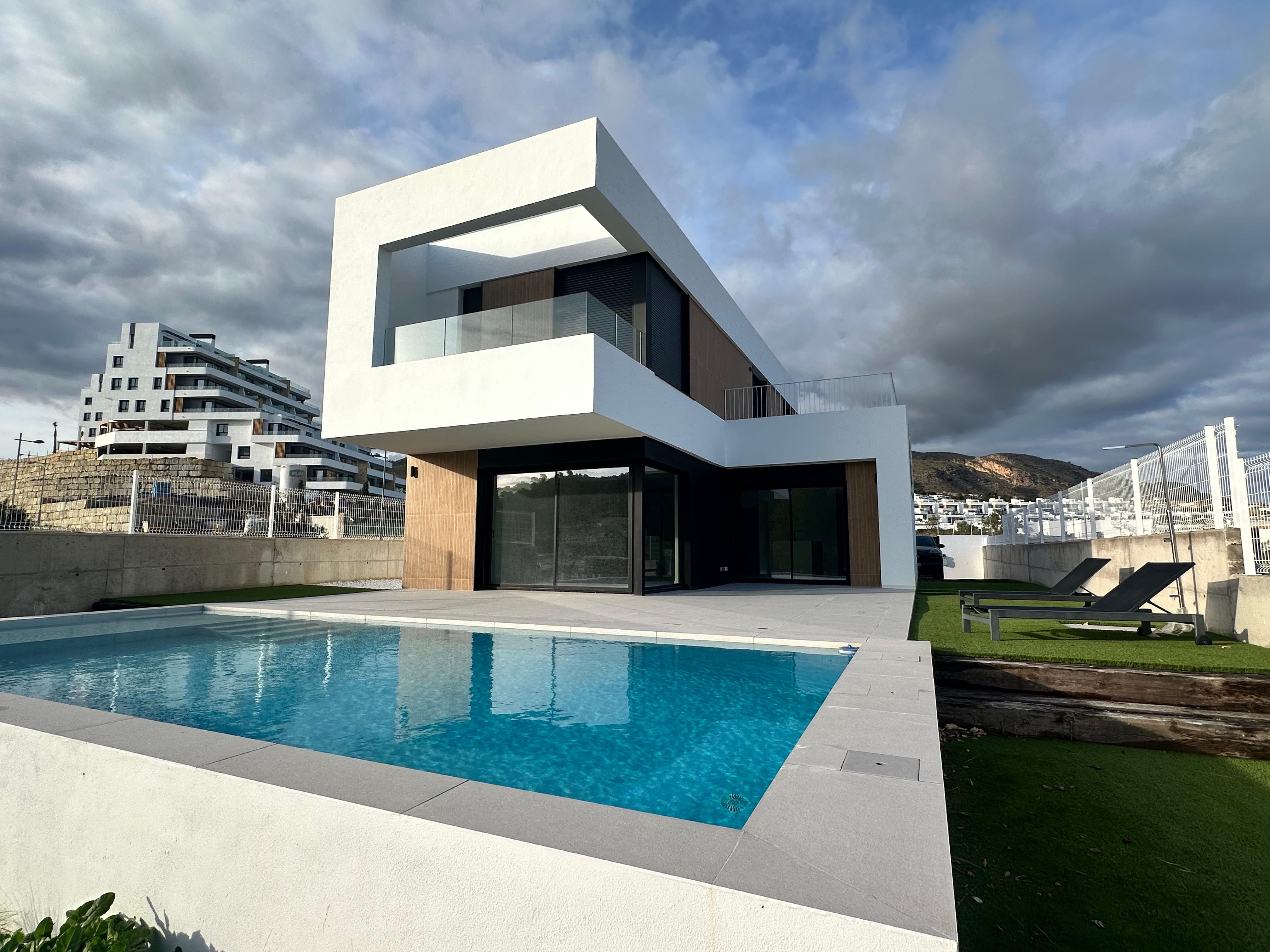 Garden in villa for sale in Finestrat