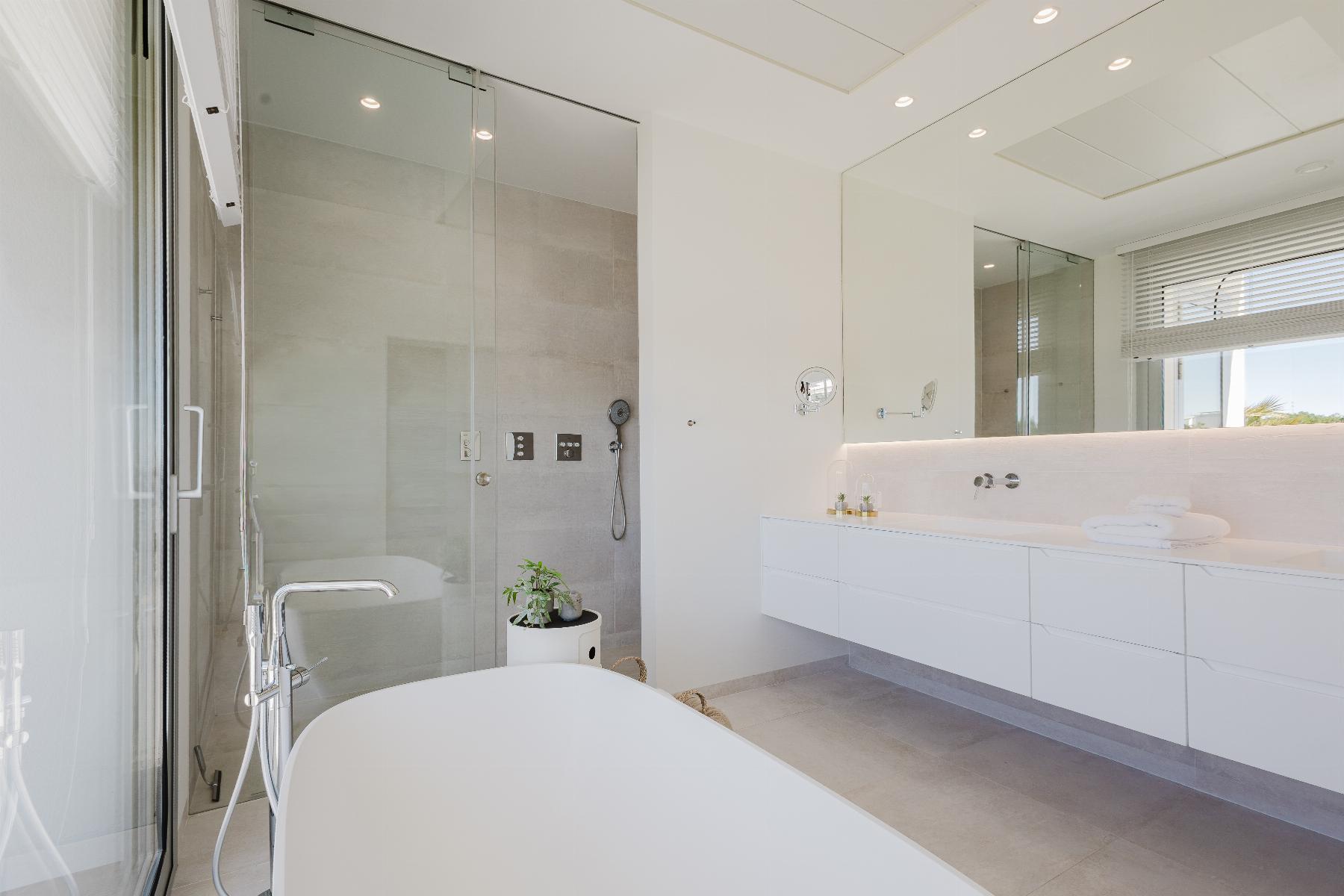 Exterior view in villa for sale in Orihuela Costa