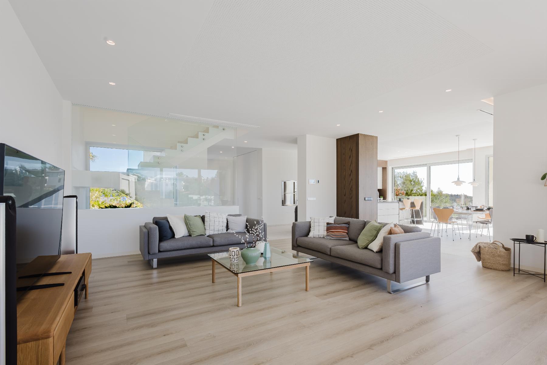 Dining area in villa for sale in Orihuela Costa