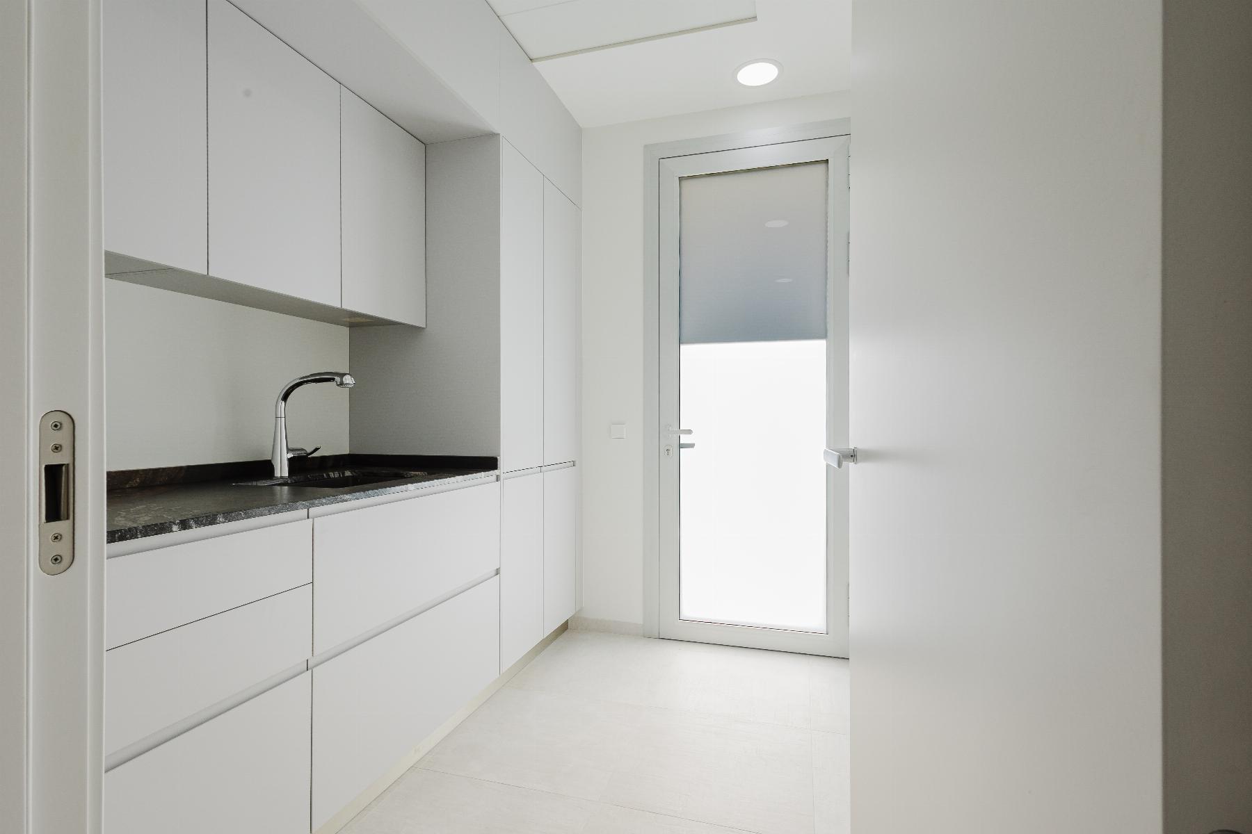 Bedroom in villa for sale in Orihuela Costa