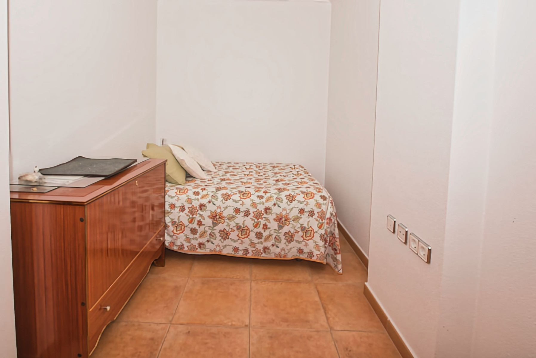 Pool area in villa for sale in Benijofar