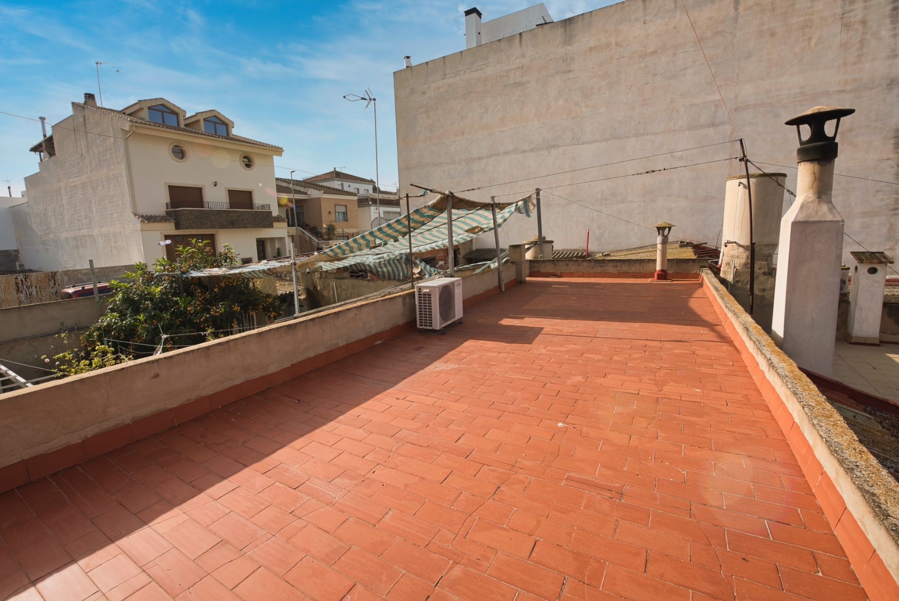 Master bedroom in villa for sale in Benijofar