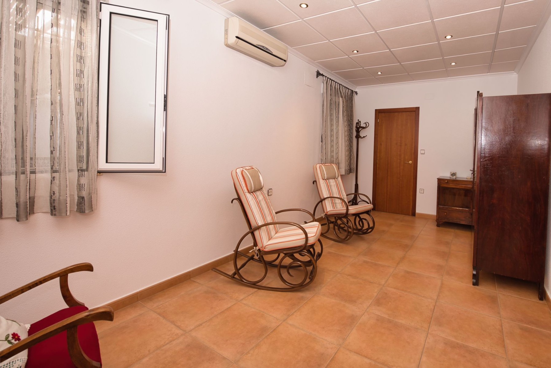 Dining area in villa for sale in Benijofar