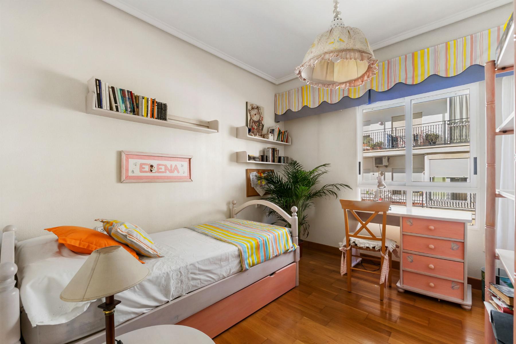 Kitchen in apartment for sale in Torrevieja