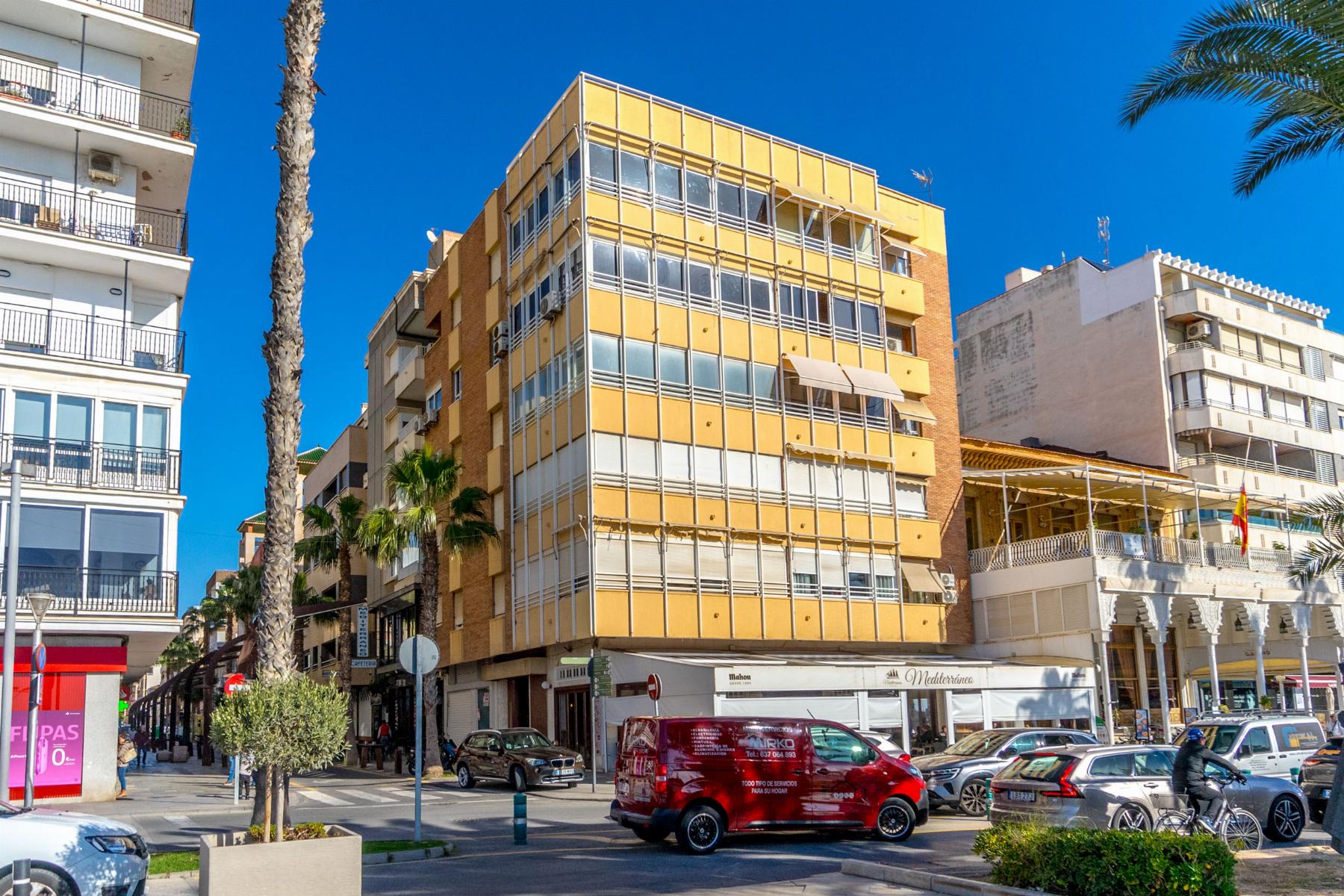 Exterior view in apartment for sale in Torrevieja