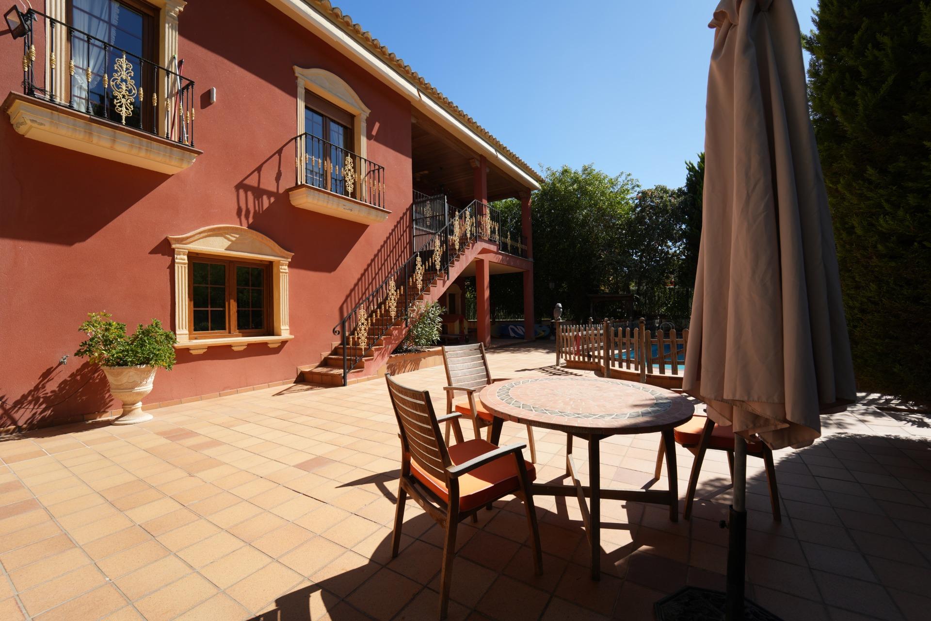 Living room in villa for sale in Orihuela Costa