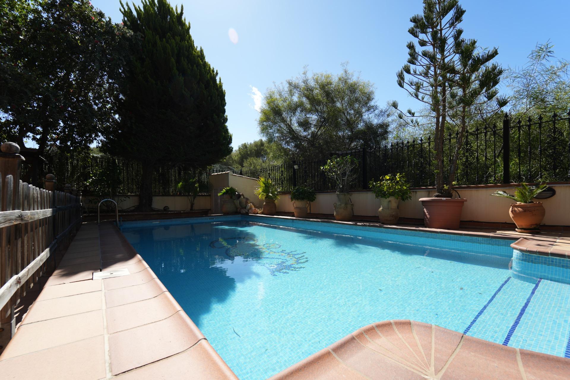 Kitchen in villa for sale in Orihuela Costa