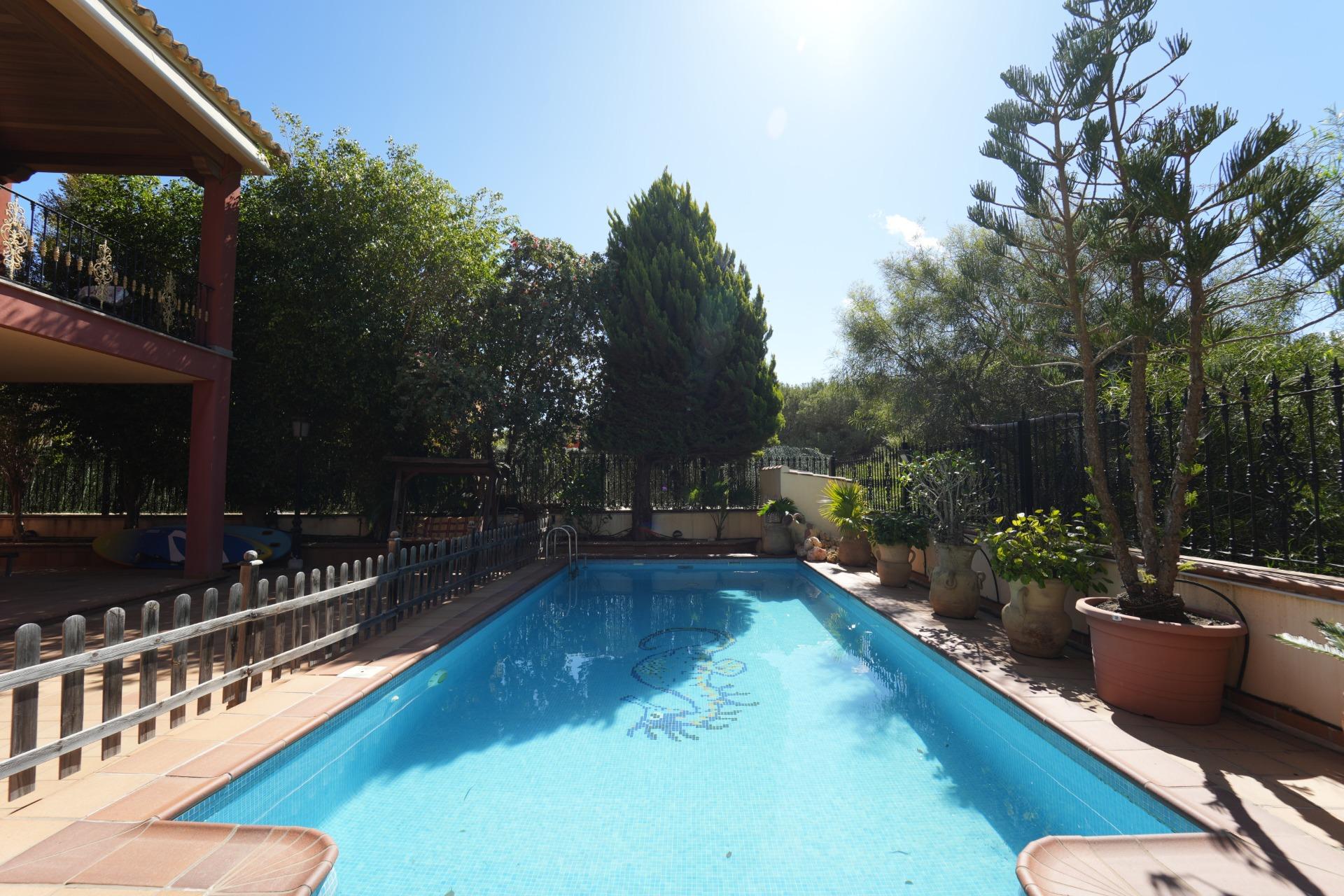 Bathroom in villa for sale in Orihuela Costa