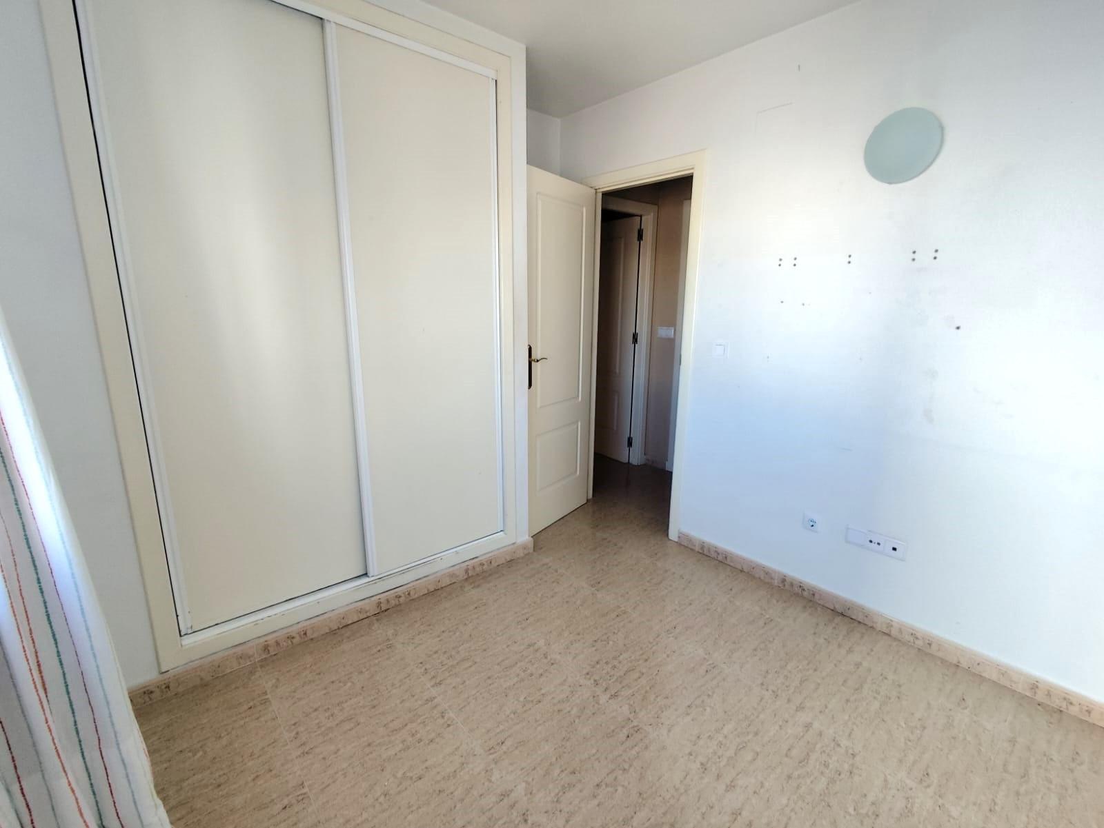 Master bedroom in apartment for sale in Torrevieja
