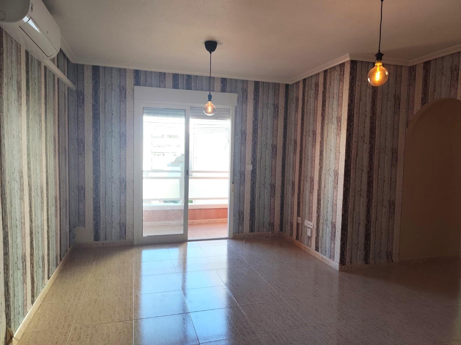 Terrace in apartment for sale in Torrevieja