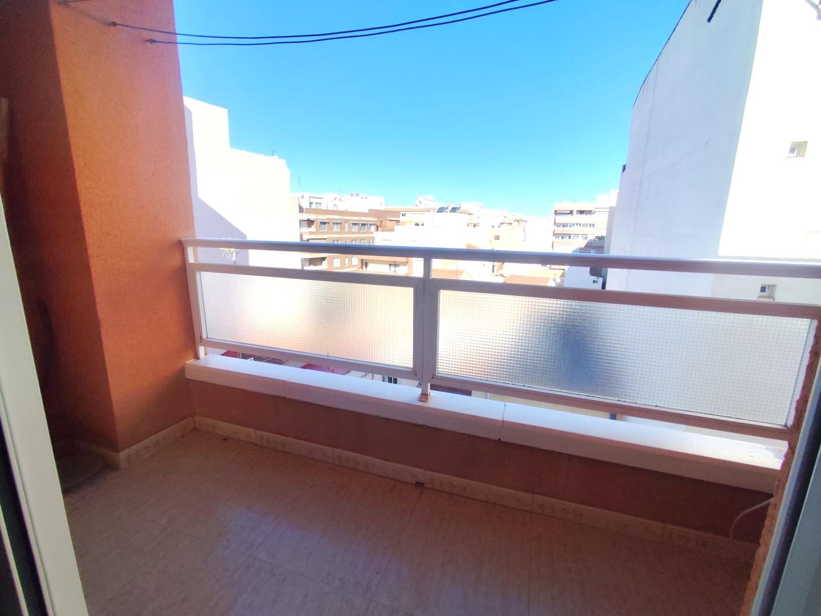 Garden in apartment for sale in Torrevieja