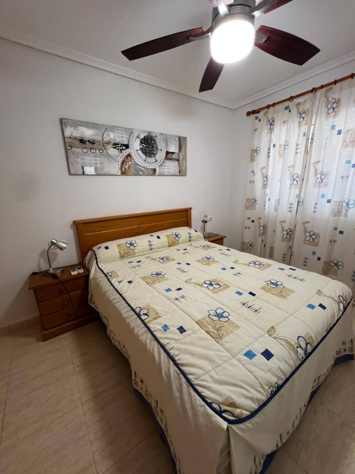 Kitchen in apartment for sale in Pilar de La Horadada