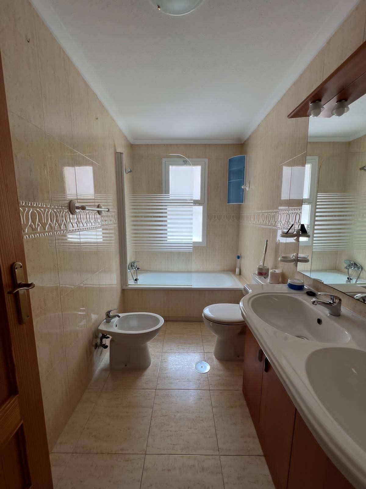 Dining area in apartment for sale in Pilar de La Horadada