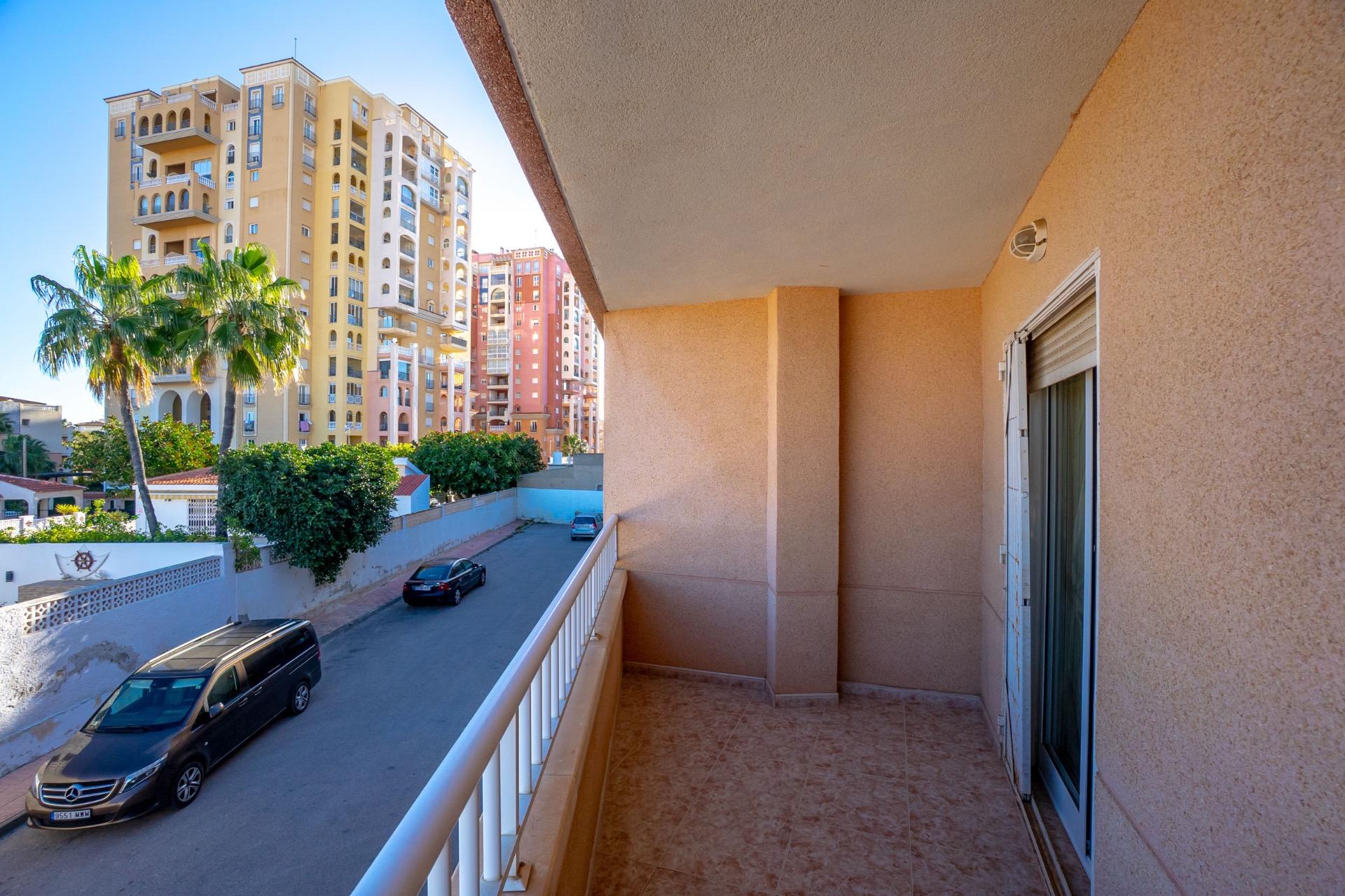 Dining area in apartment for sale in Torrevieja