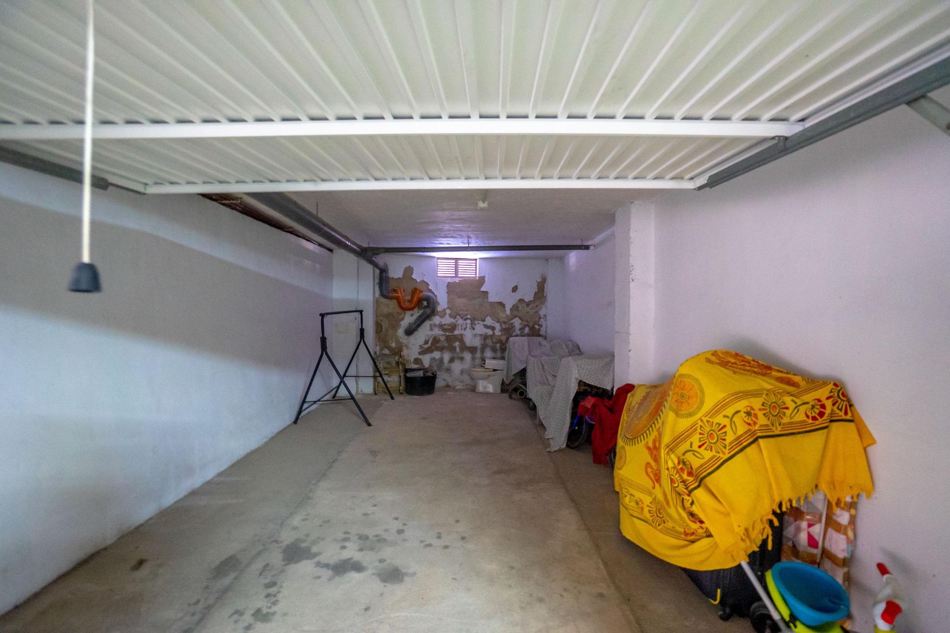 Kitchen in apartment for sale in Torrevieja