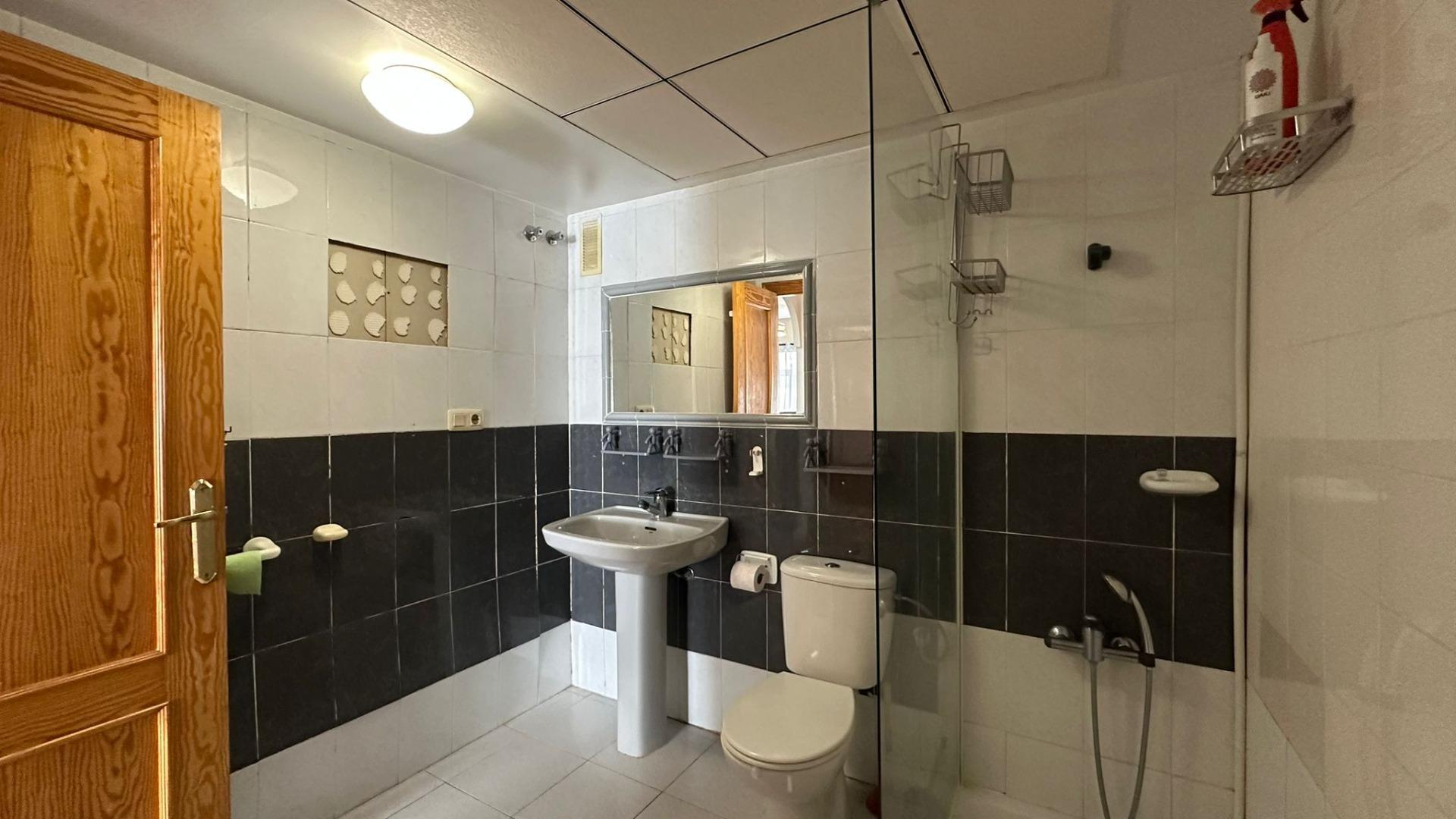 Bathroom in apartment for sale in Torrevieja