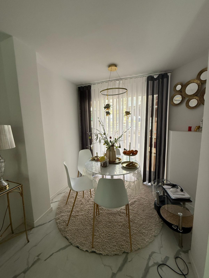 Apartment with Two Terraces in TorreviejaThe apartment has a total area of 85 m²