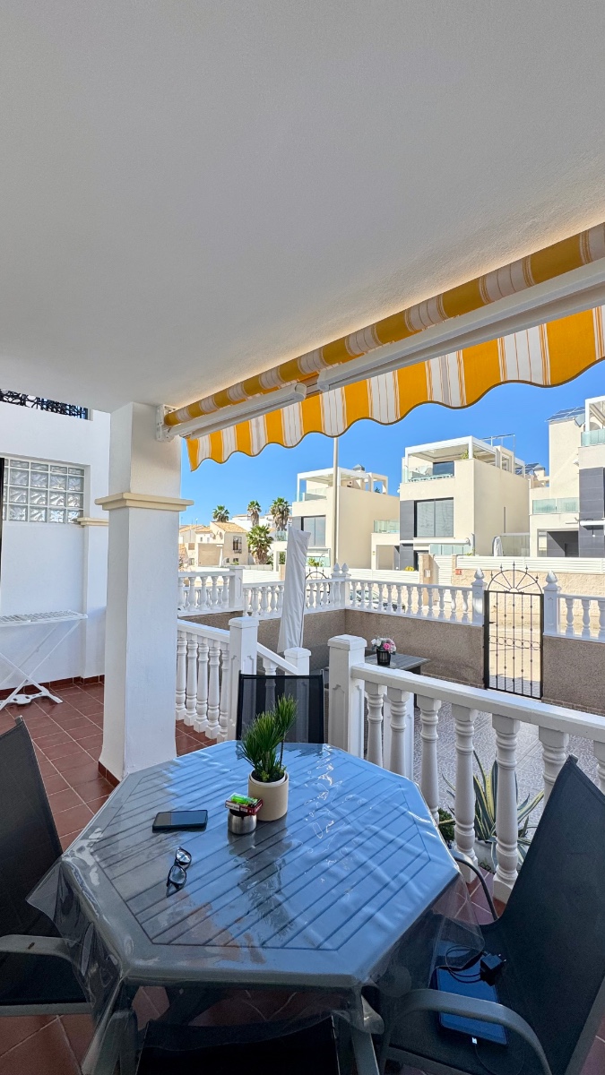 Living room in apartment for sale in Orihuela Costa