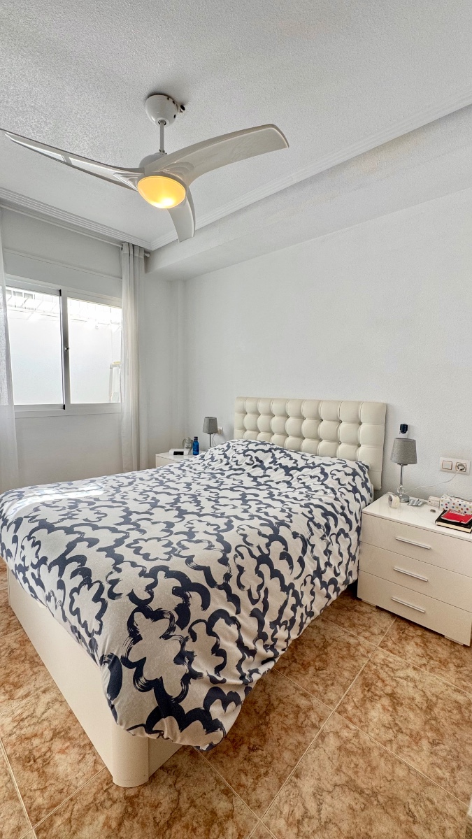 Kitchen in apartment for sale in Orihuela Costa
