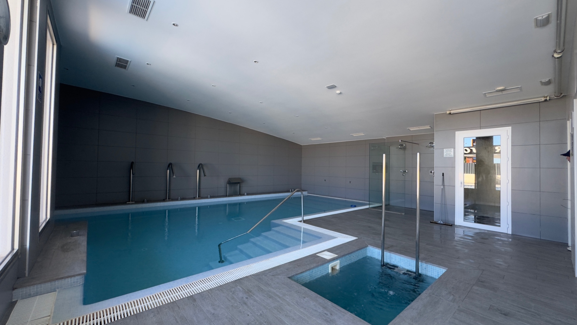 Master bedroom in apartment for sale in Orihuela Costa