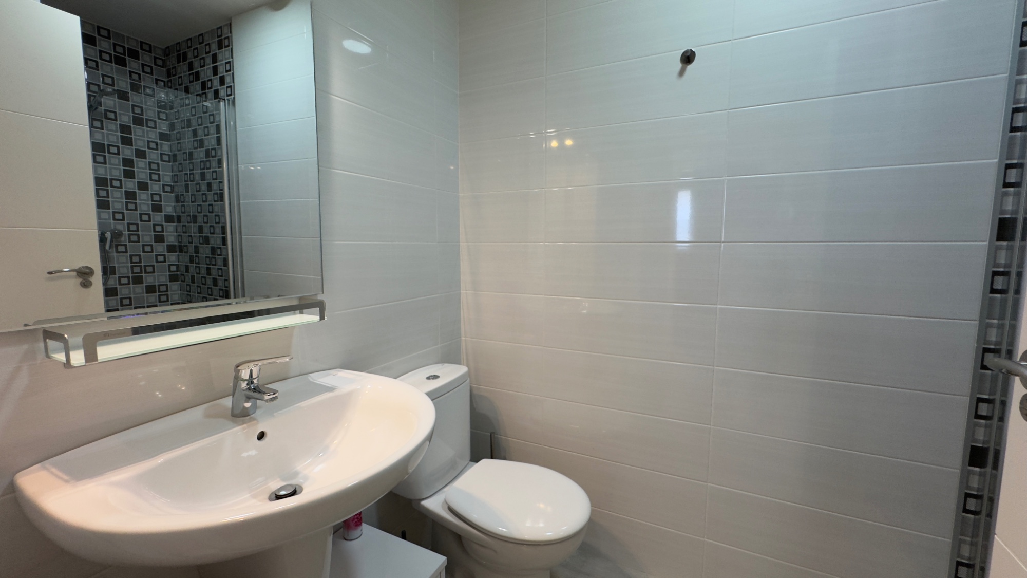 Bedroom in apartment for sale in Orihuela Costa
