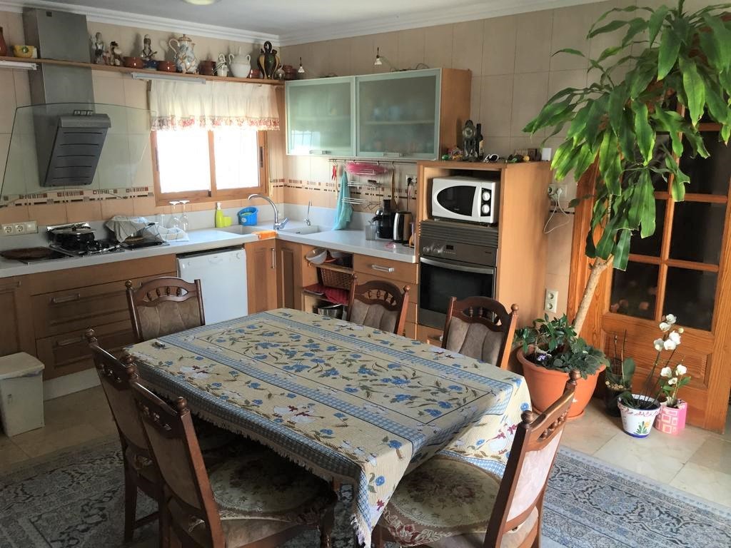 Garden in villa for sale in Torrevieja