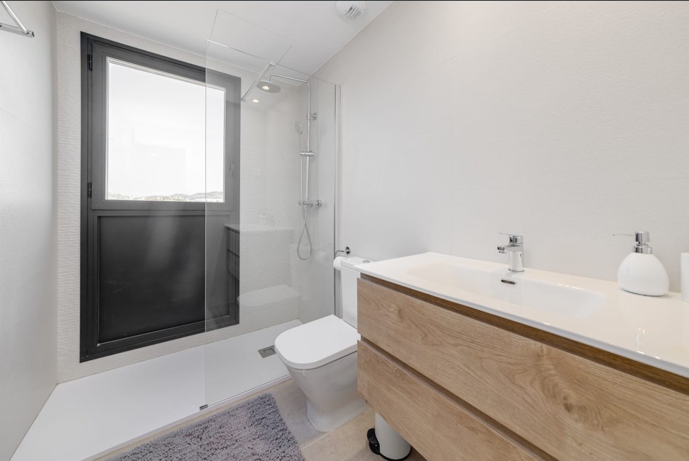 Pool area in apartment for sale in Calpe