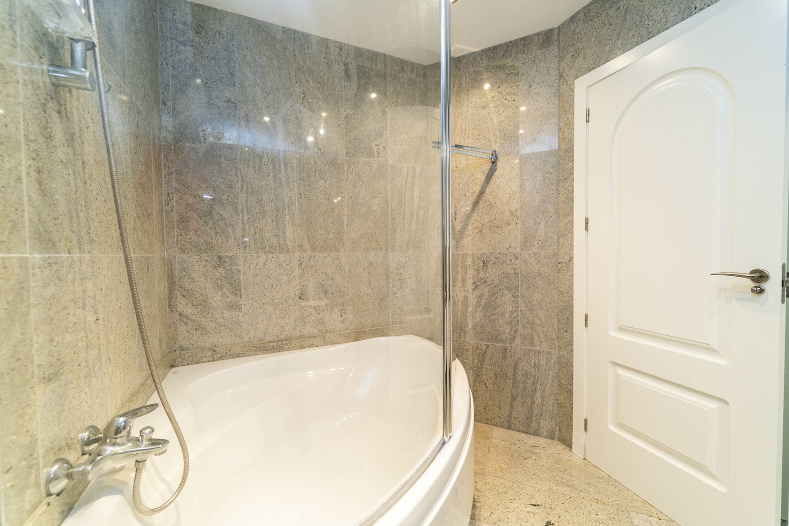 Terrace in villa for sale in Calpe