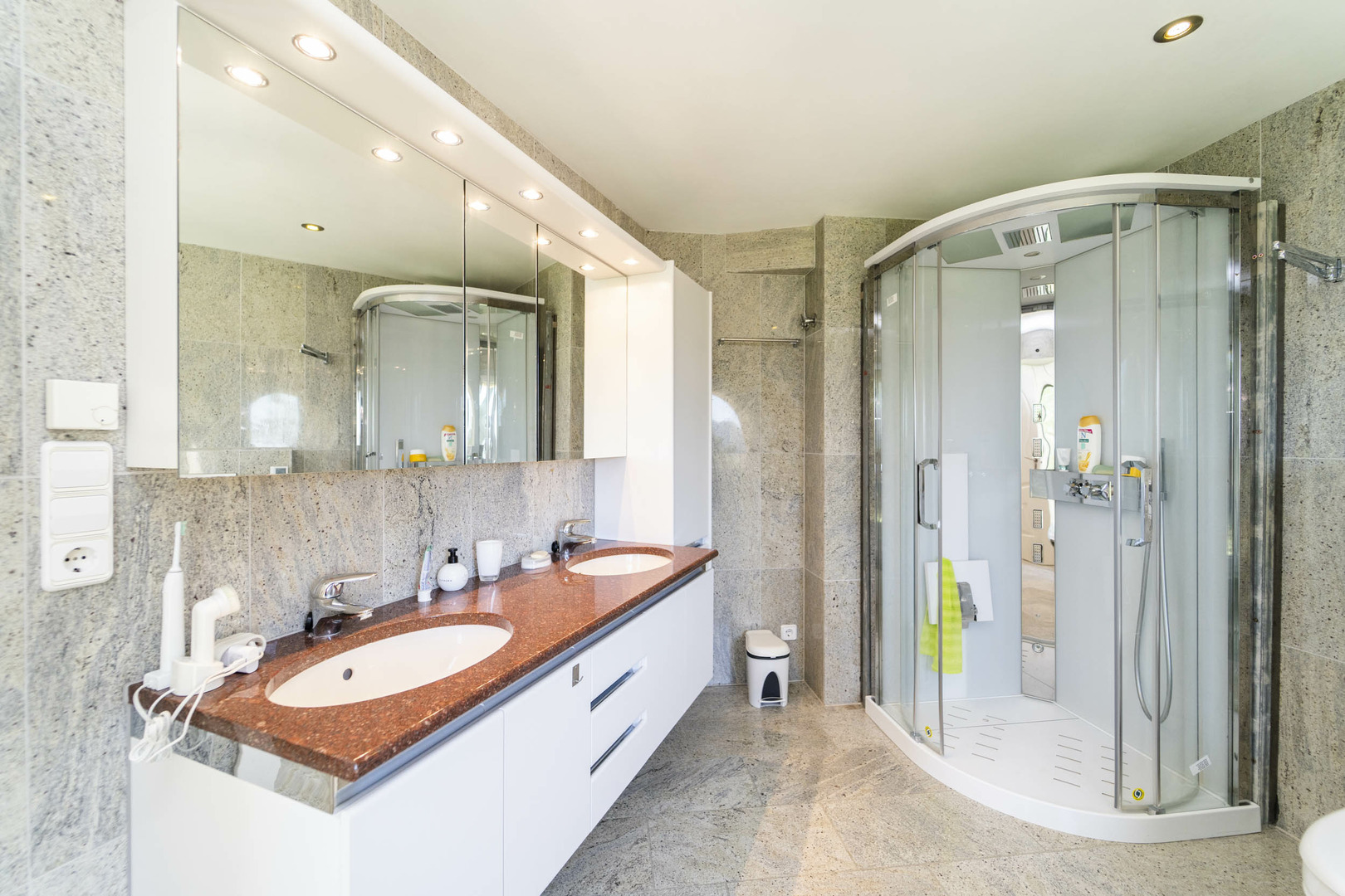 Garden in villa for sale in Calpe