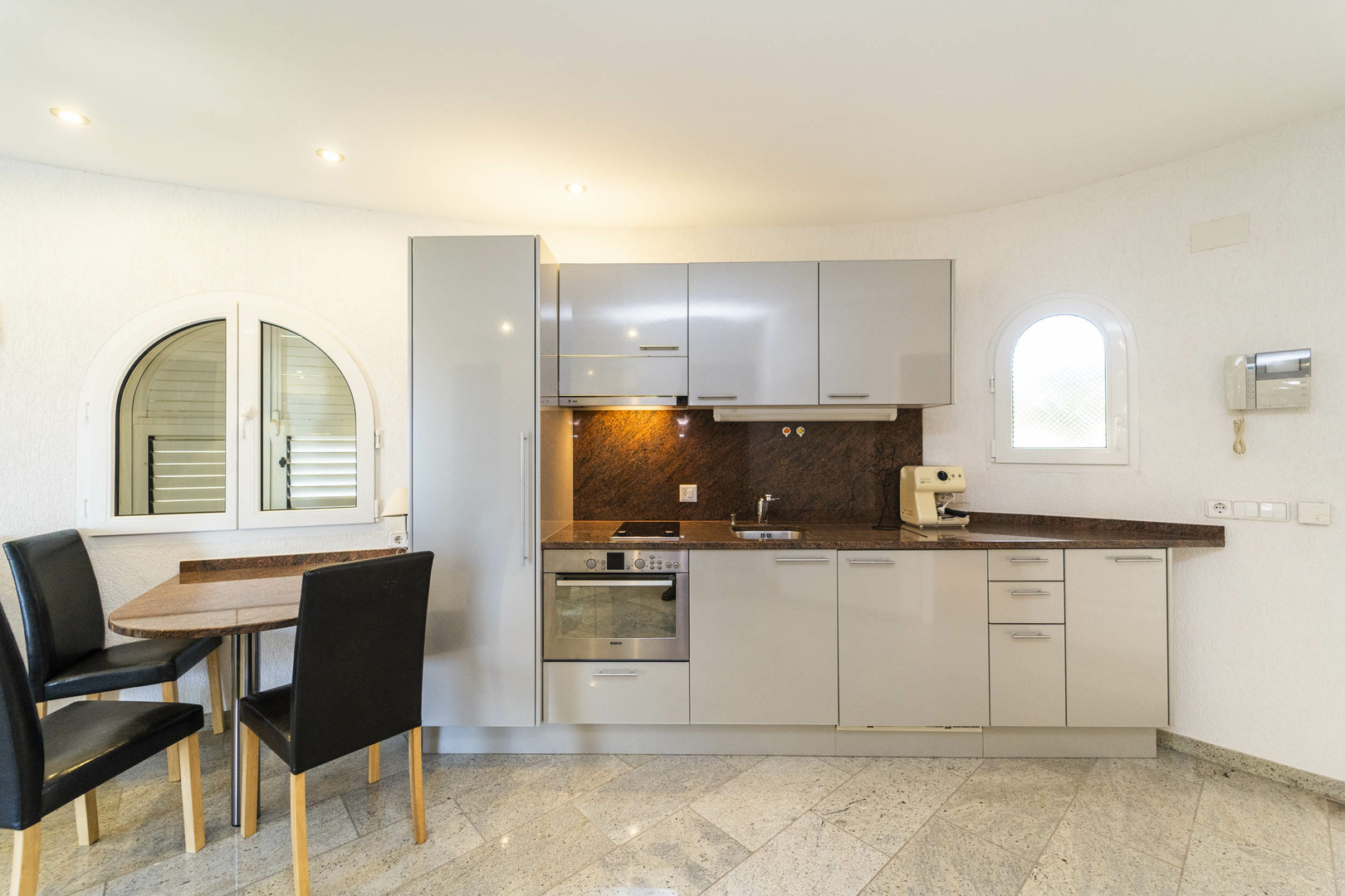 Terrace in villa for sale in Calpe