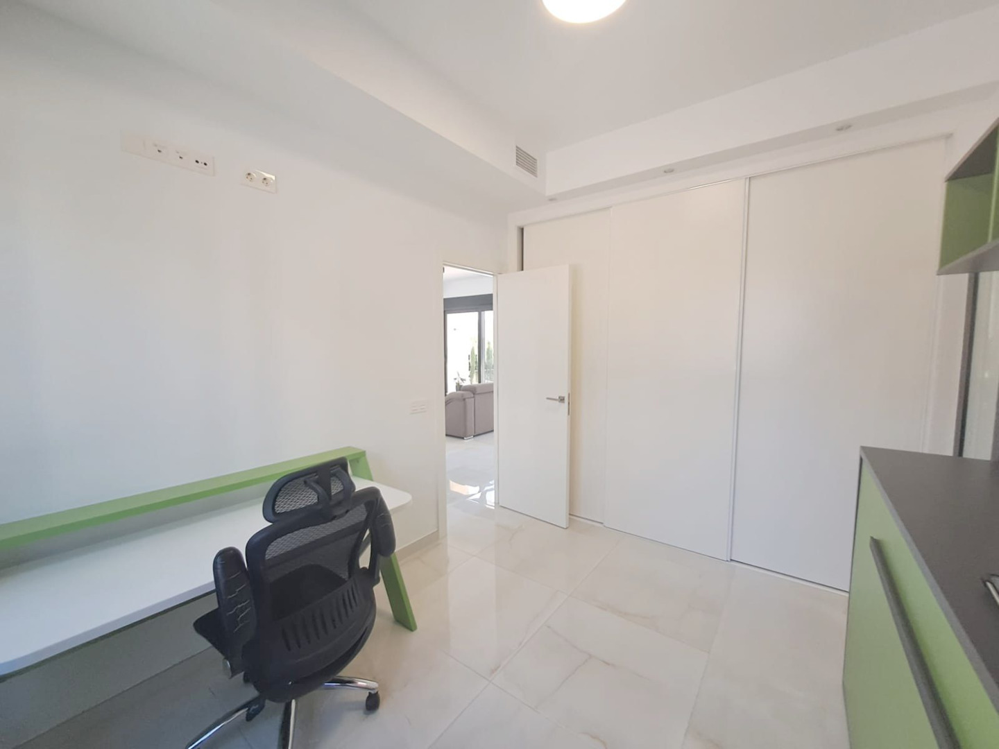 Bathroom in villa for sale in Orihuela Costa