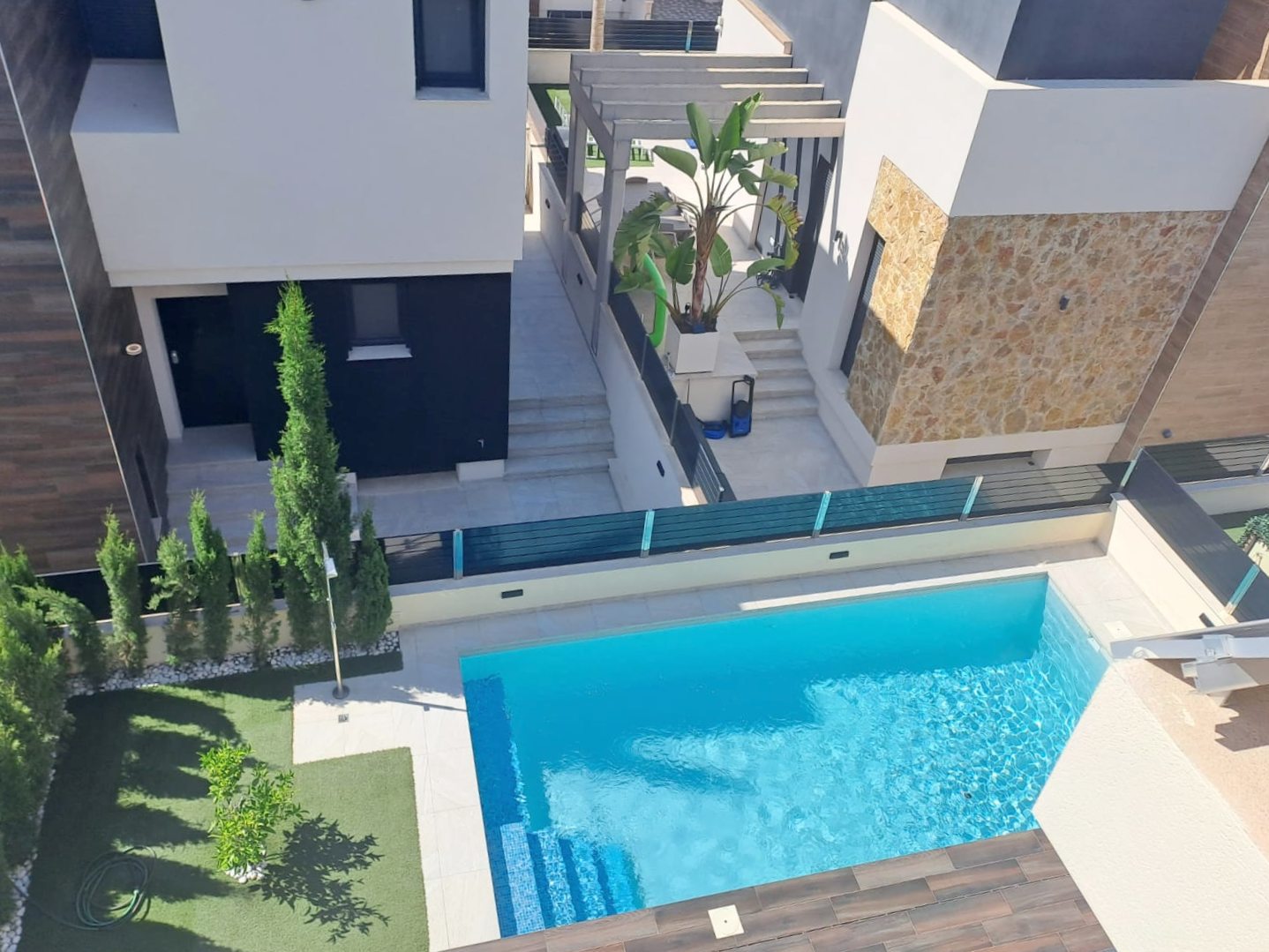 Terrace in villa for sale in Orihuela Costa
