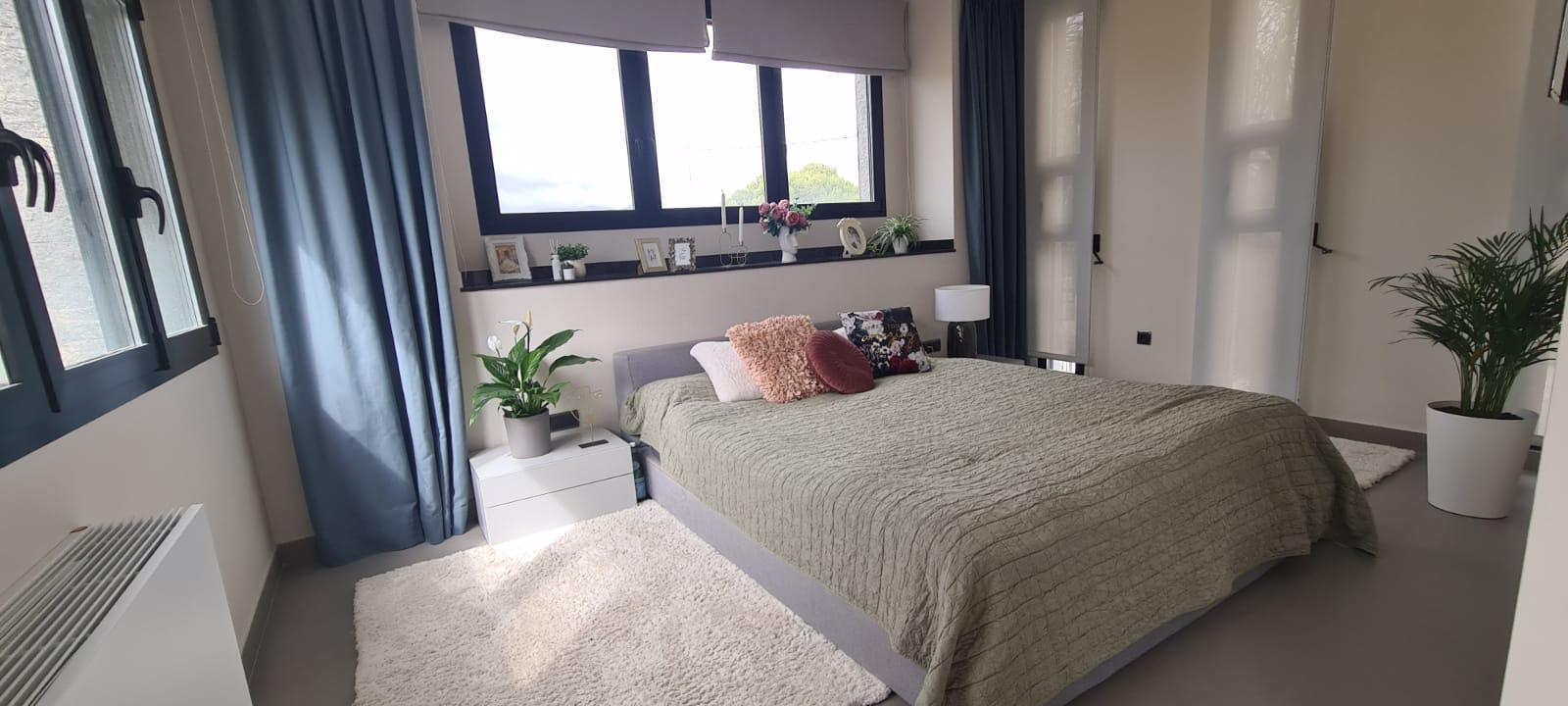 Bathroom in villa for sale in Calpe