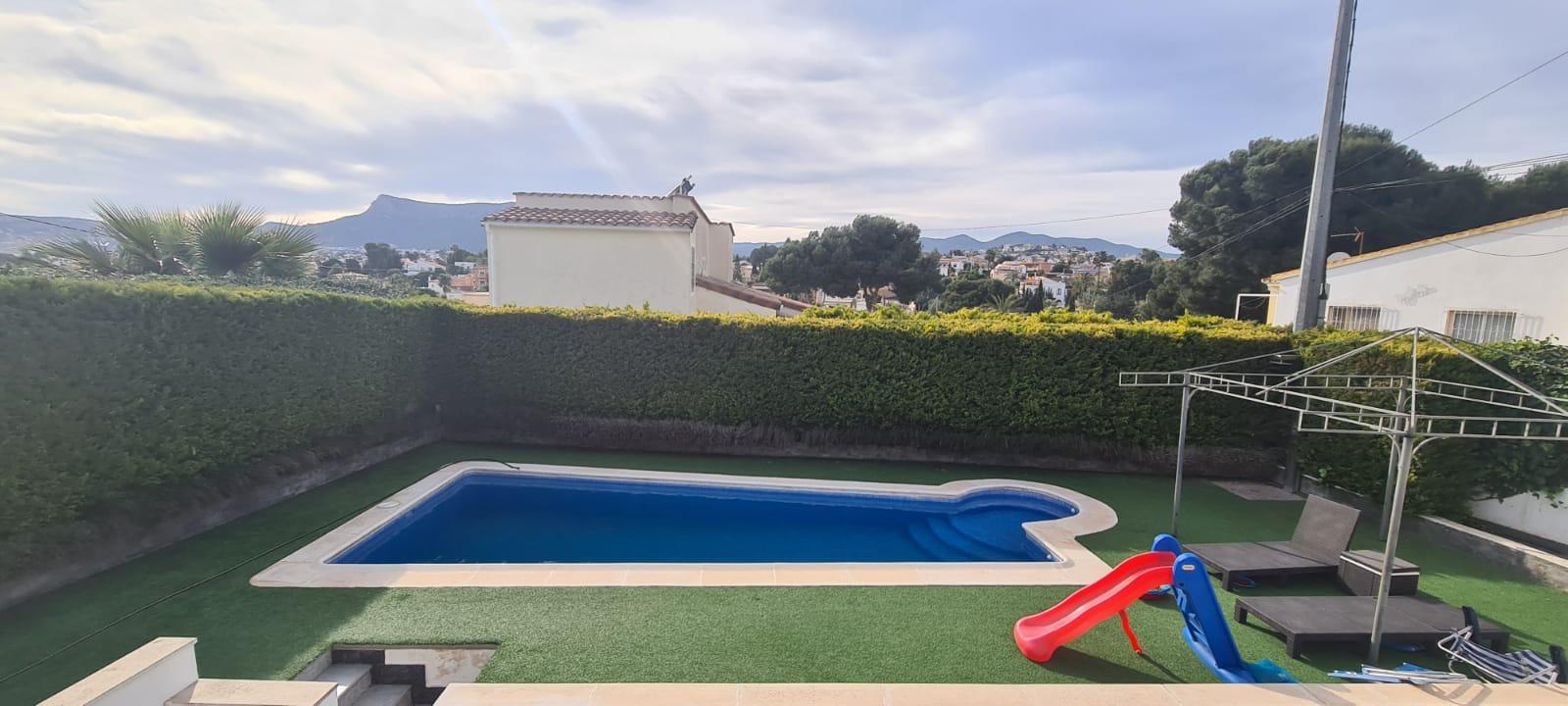 Pool area in villa for sale in Calpe