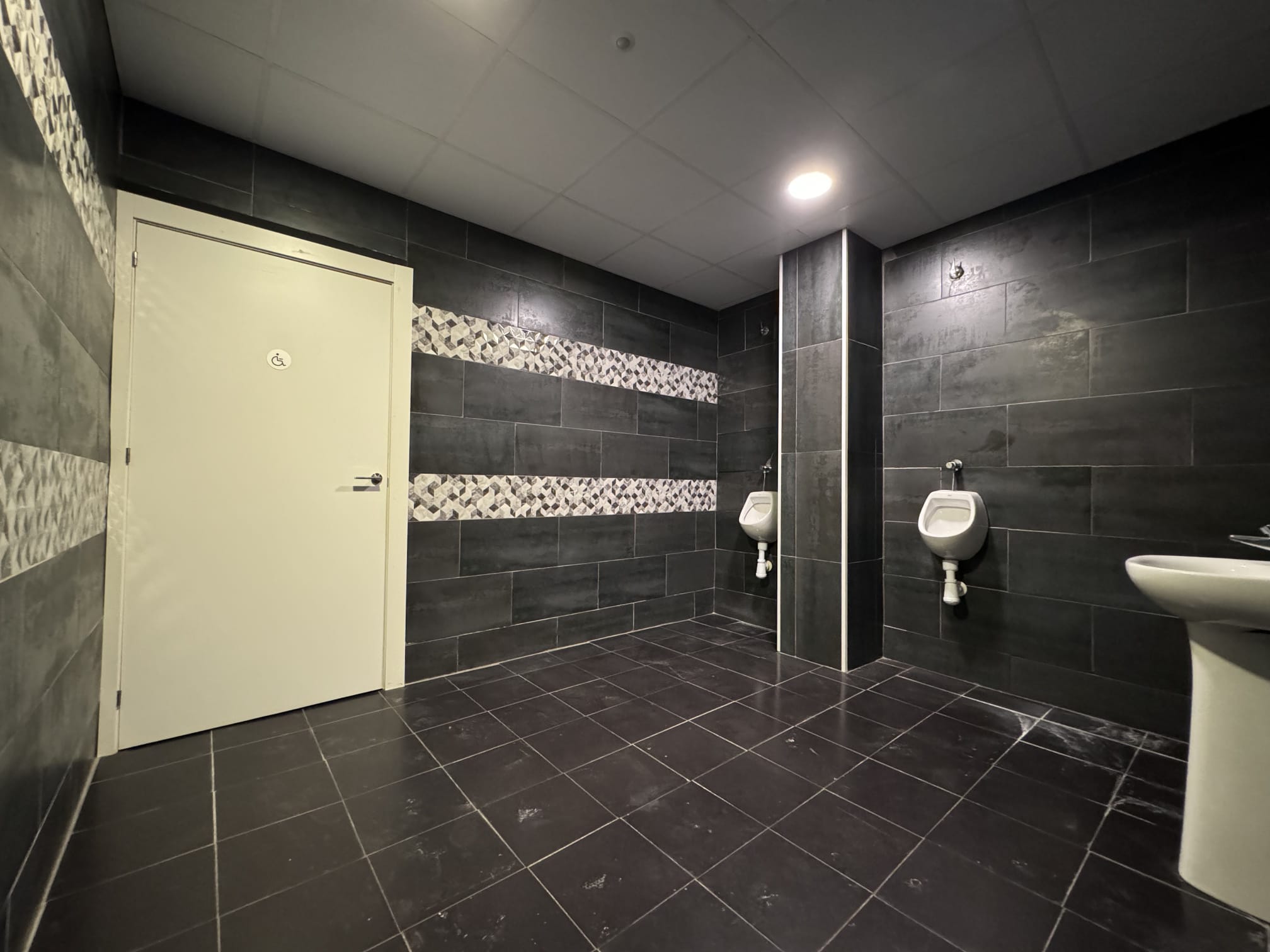 Garden in commercial for sale in Torrevieja