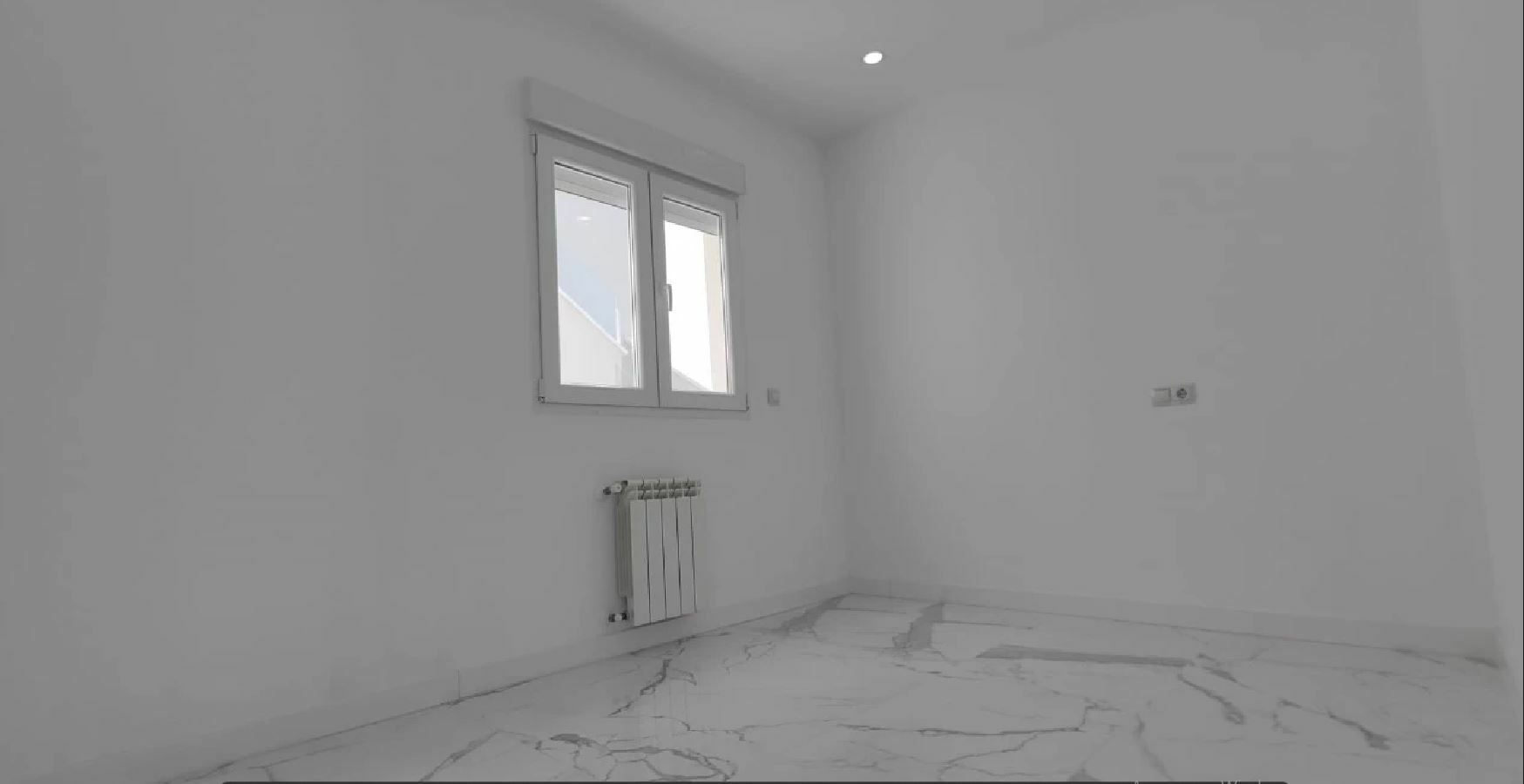 Terrace in villa for sale in Torrevieja